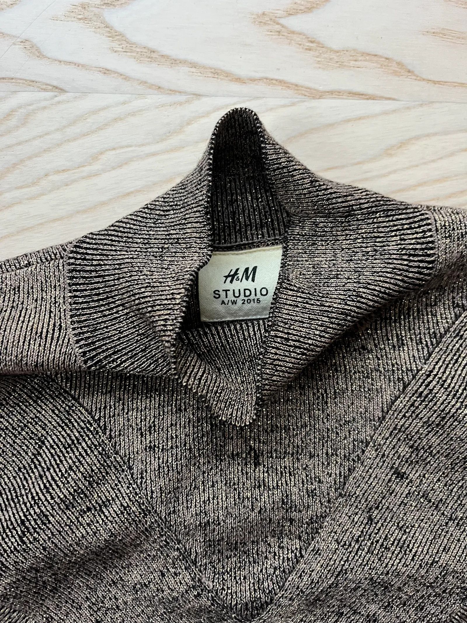 H&M H&M STUDIO Sweater Size S / US 4 / IT 40 - 2 Thumbnail