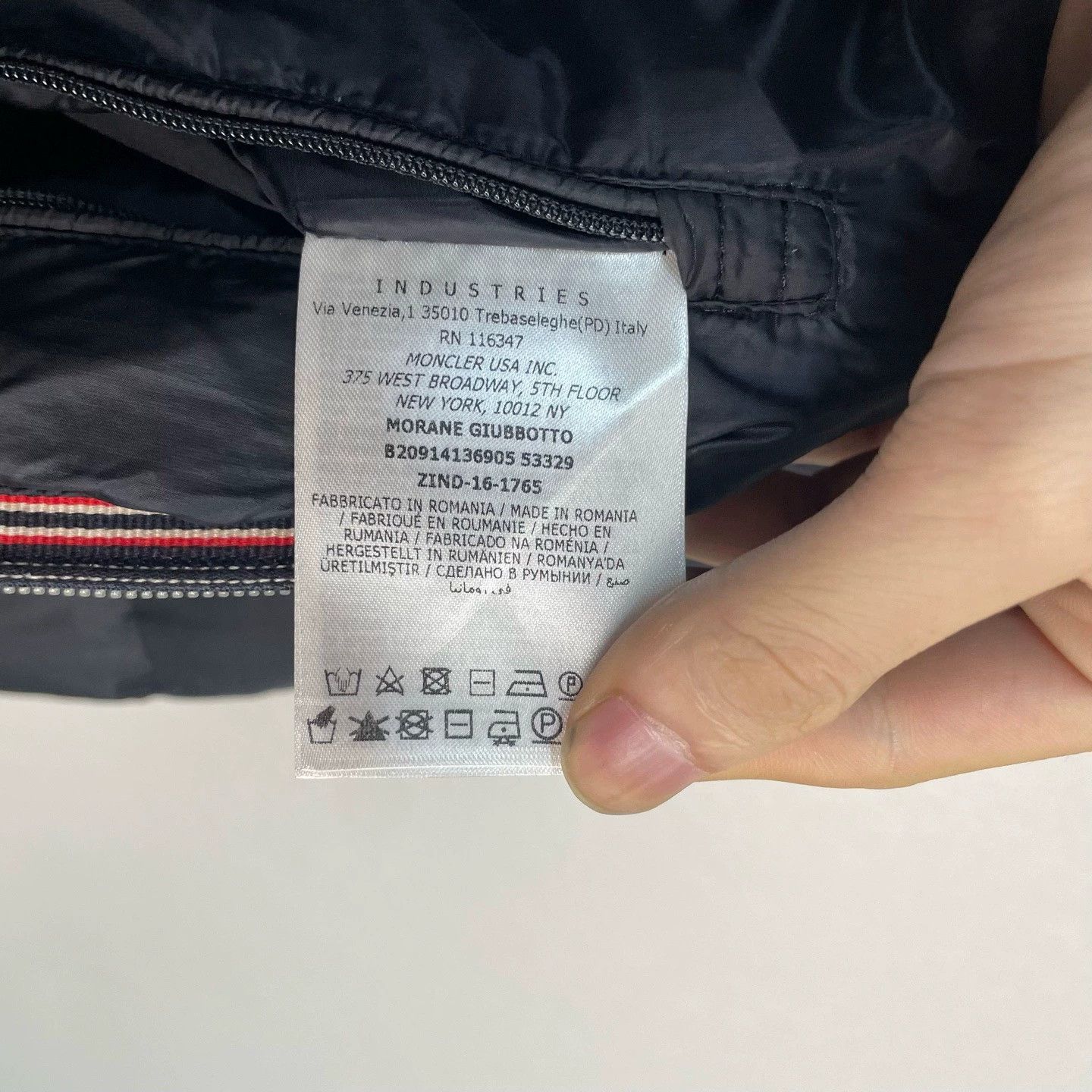 Moncler moncler two-pocket striped down jacket size 2 Size US M / EU 48-50 / 2 - 4 Thumbnail