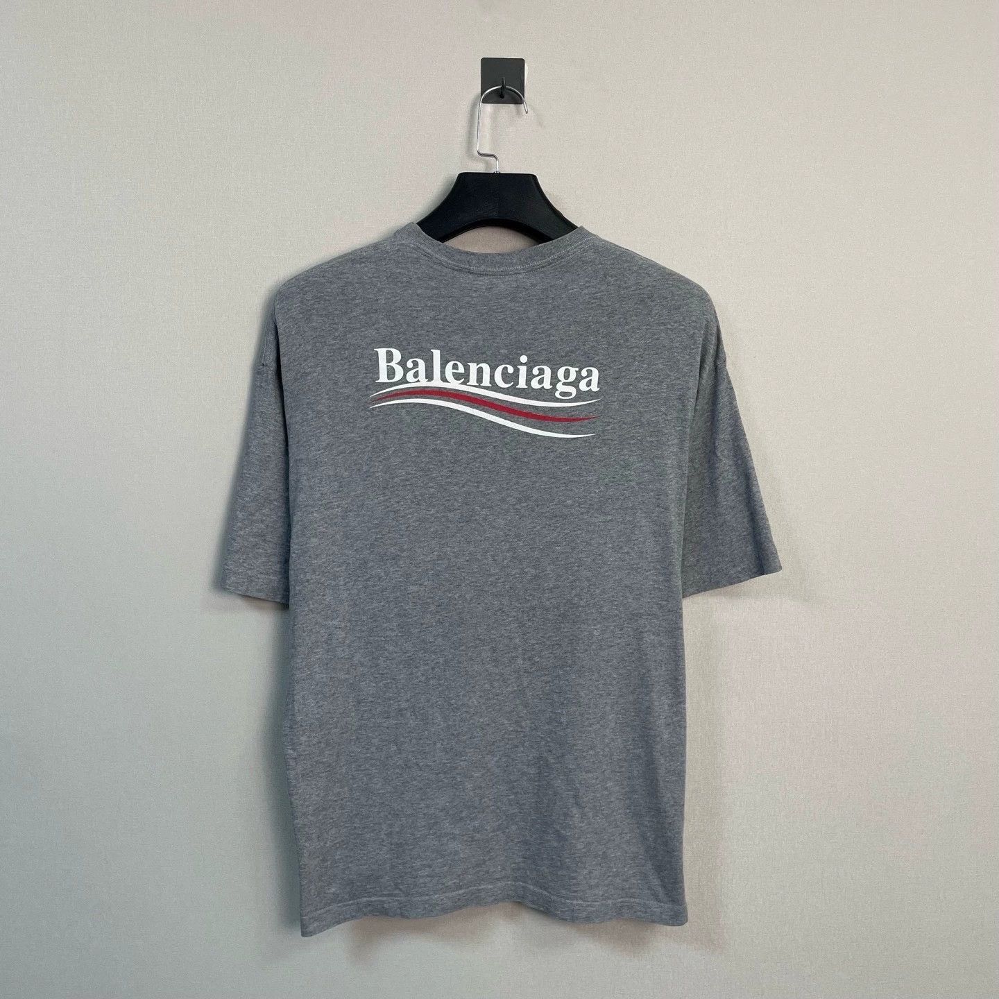 Balenciaga balenciaga gray short sleeve wave t-shirt Size US S / EU 44-46 / 1 - 2 Thumbnail