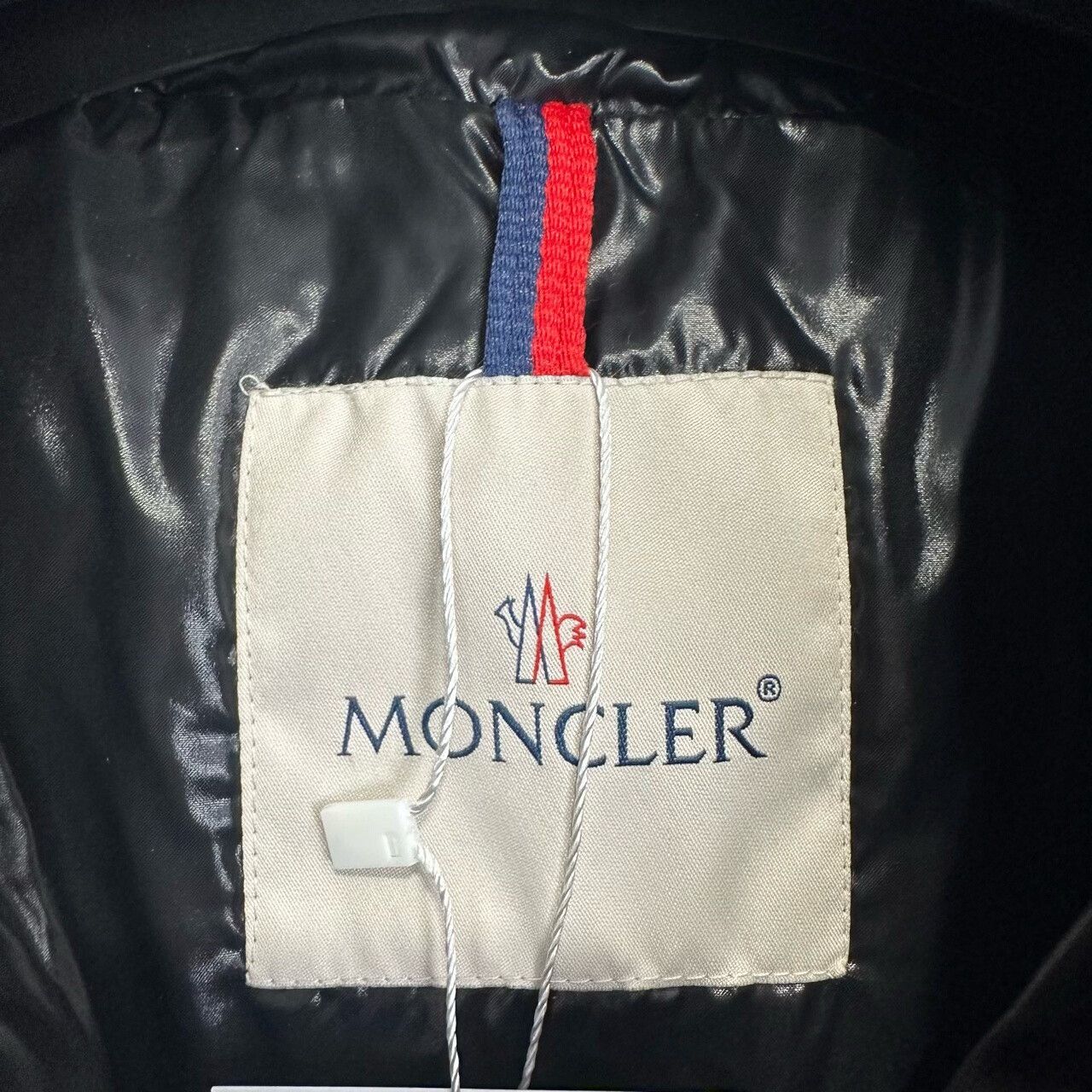 Moncler Moncler Moka Long Down Jacket Size One Size M / US 6-8 / IT 42-44 - 3 Thumbnail