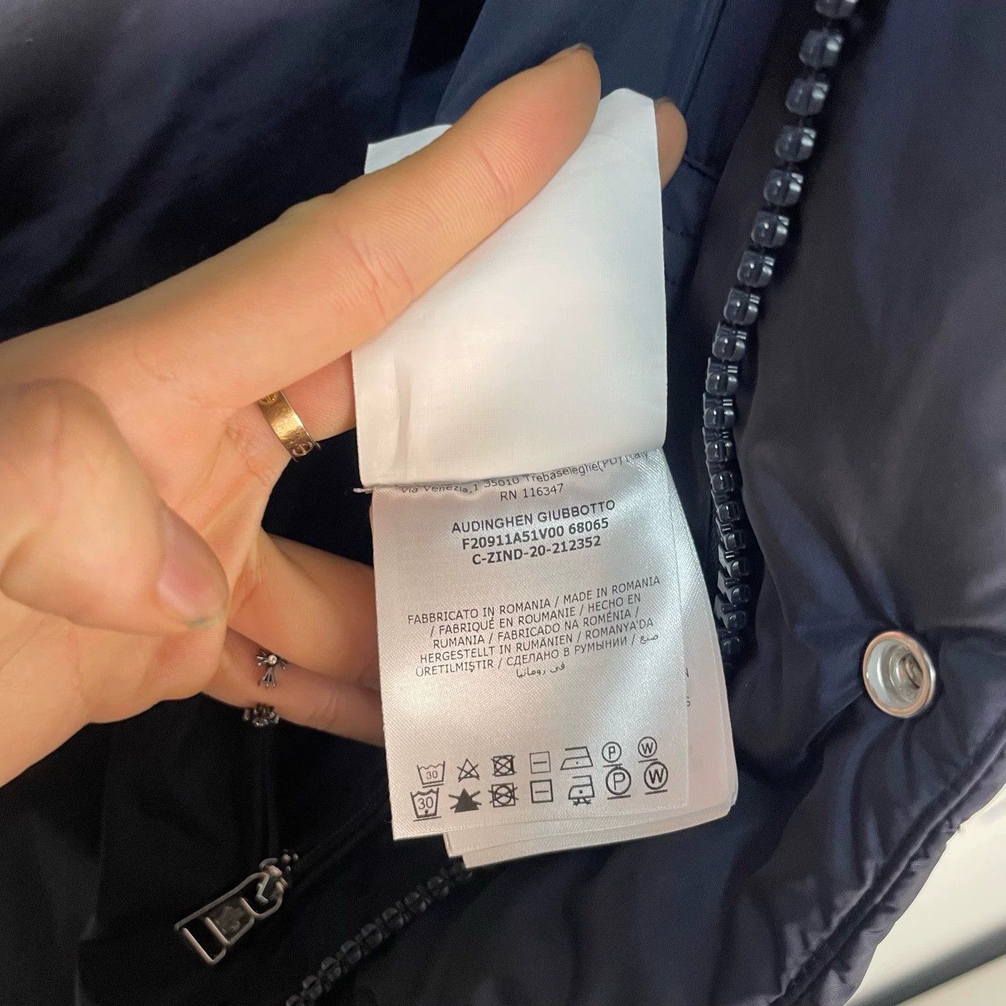 Moncler new Moncler logo down jacket size 2 Size US M / EU 48-50 / 2 - 4 Thumbnail