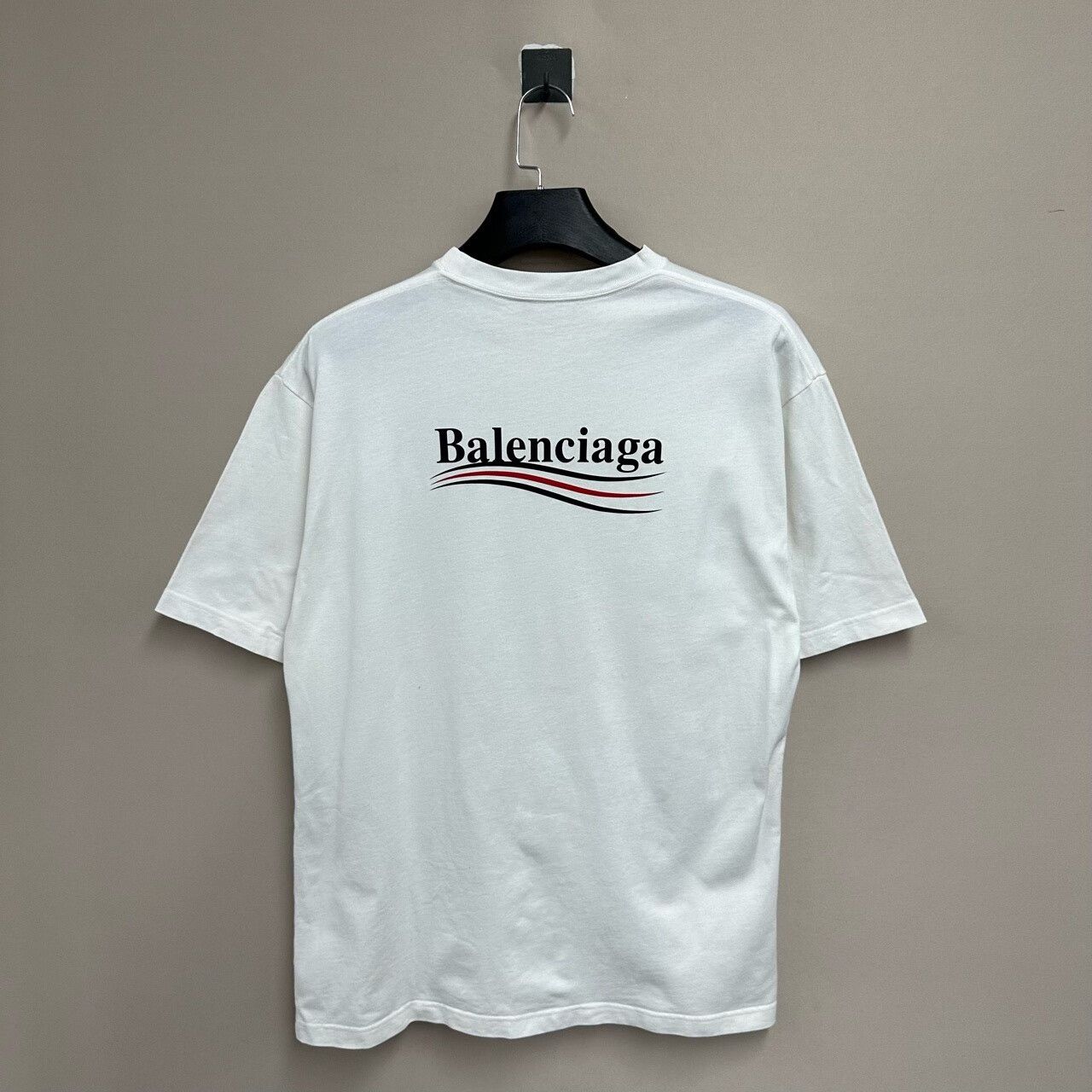Balenciaga balenciaga white short sleeve t-shirt Size US XS / EU 42 / 0 - 2 Thumbnail