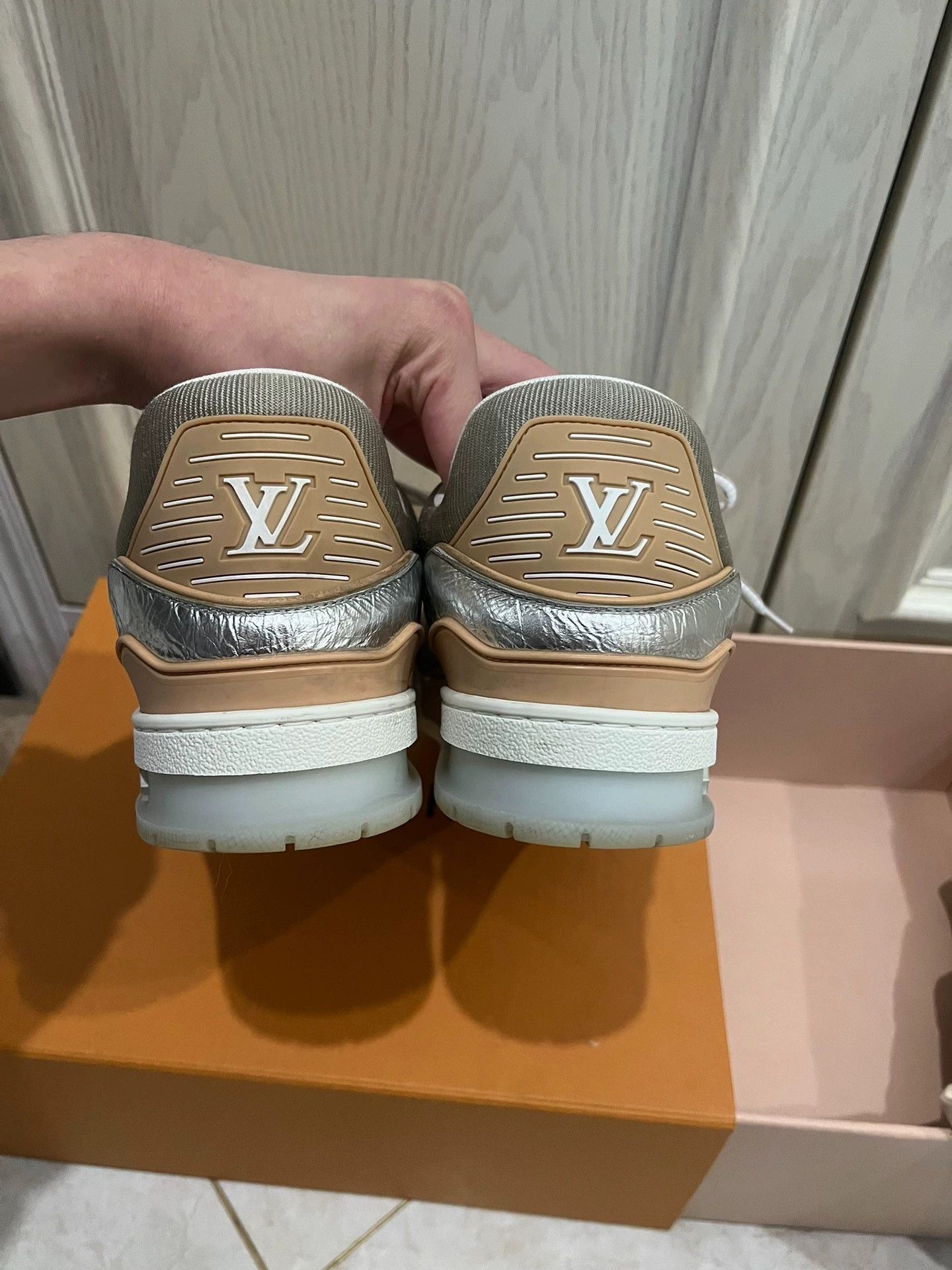 Louis Vuitton Louis Vuitton Silver Trainer Sneakers Size 9 Size US 9 / EU 42 - 2 Thumbnail