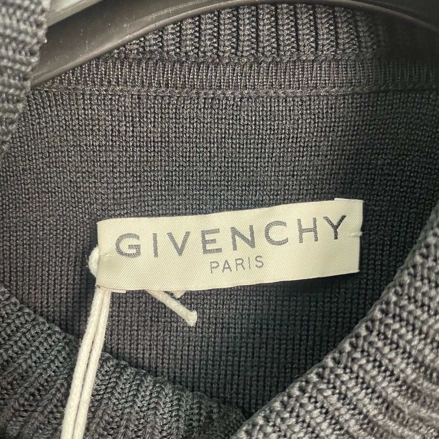 Givenchy givenchy latest letter baseball jacket M size Size US M / EU 48-50 / 2 - 3 Thumbnail
