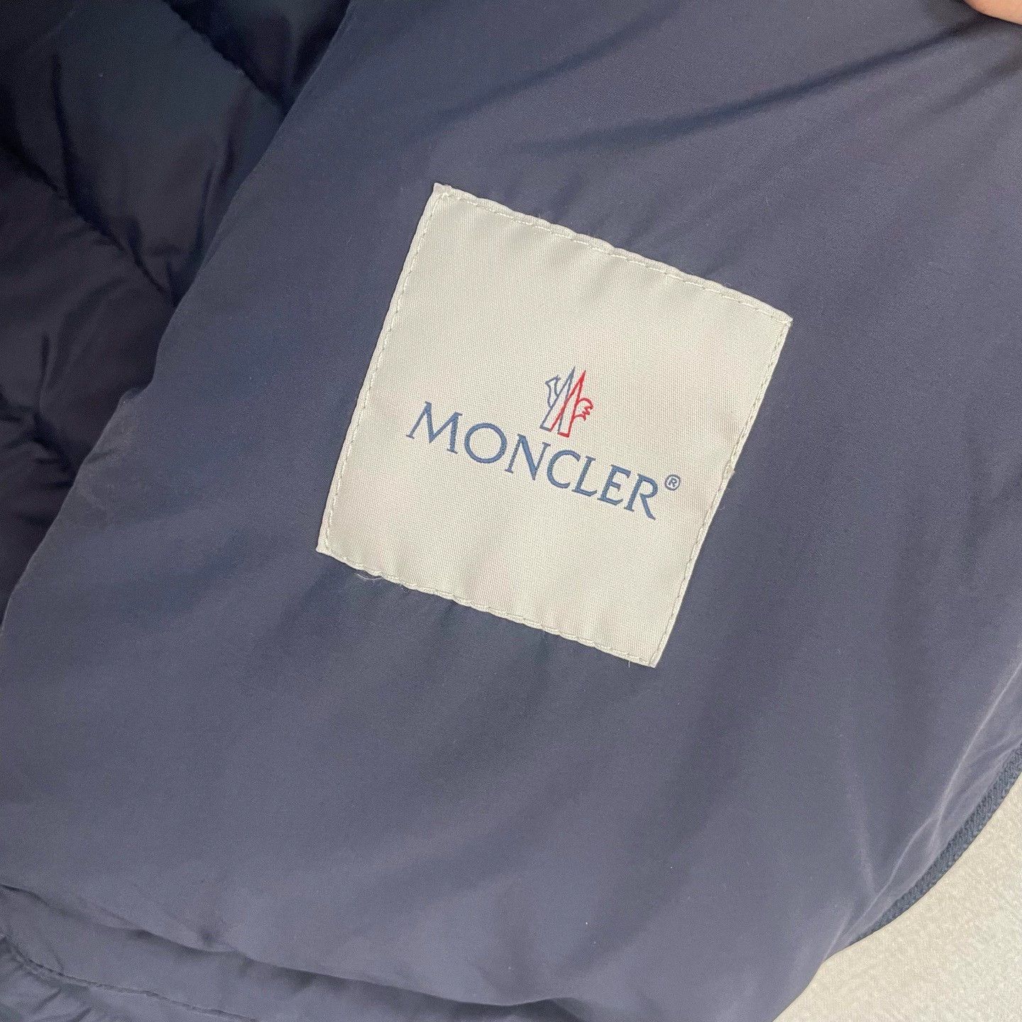 Moncler moncler three-color striped down jacket Size US M / EU 48-50 / 2 - 3 Thumbnail