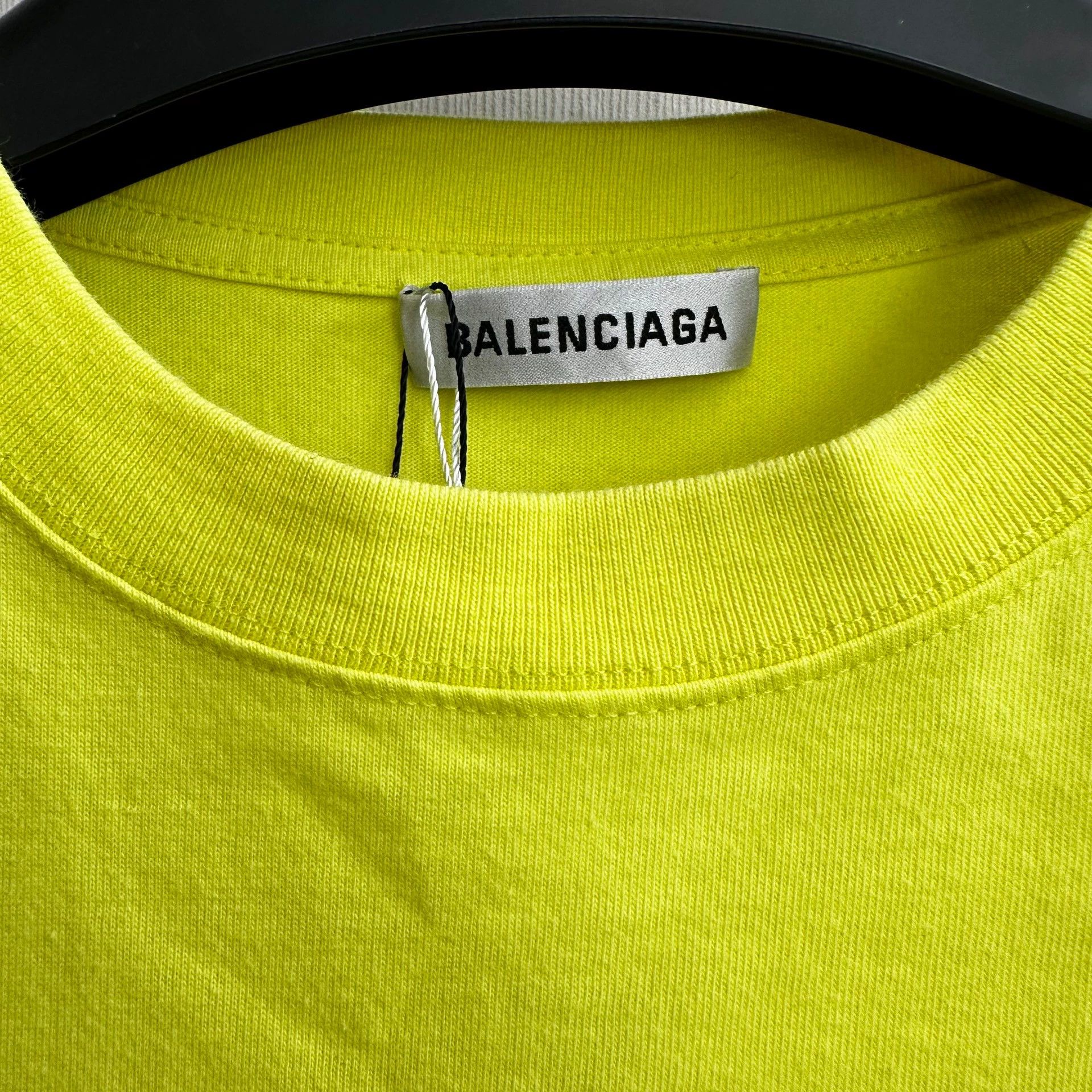 Balenciaga balenciaga neon yellow crew short sleeve shirt Size US S / EU 44-46 / 1 - 3 Thumbnail
