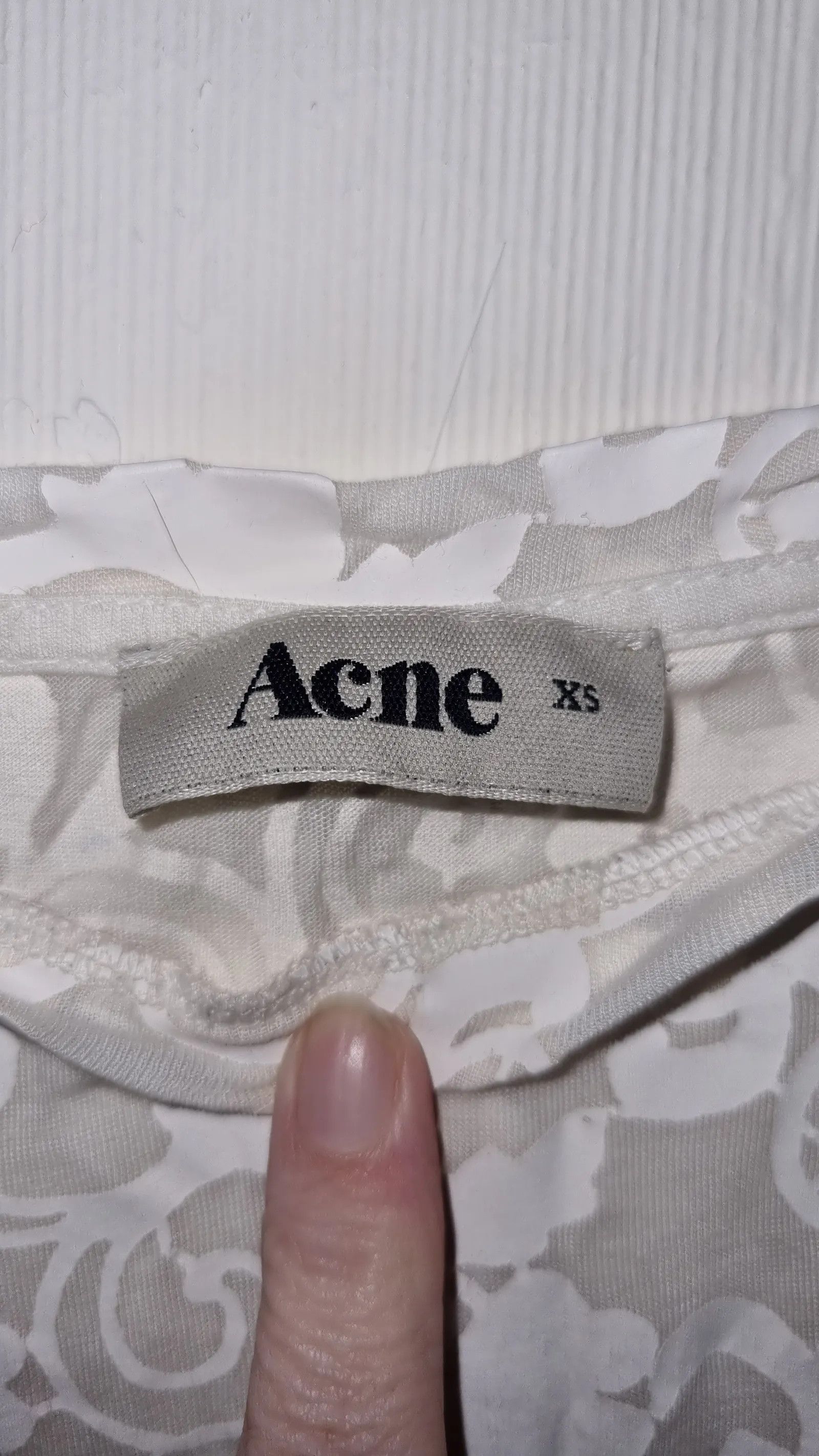 Acne Studios Acne Studios Short Sleeve T-shirt Size S / US 4 / IT 40 - 2 Thumbnail