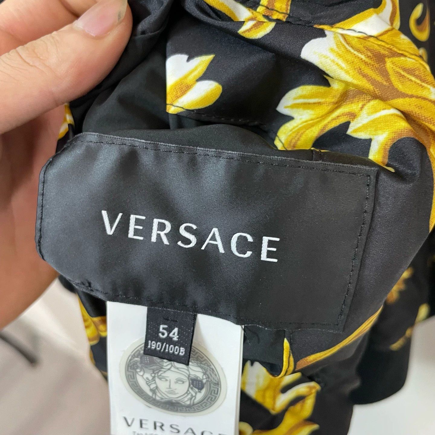 Versace Versace Baroque Reversible Cotton Jacket Size 54 Size US L / EU 52-54 / 3 - 3 Thumbnail