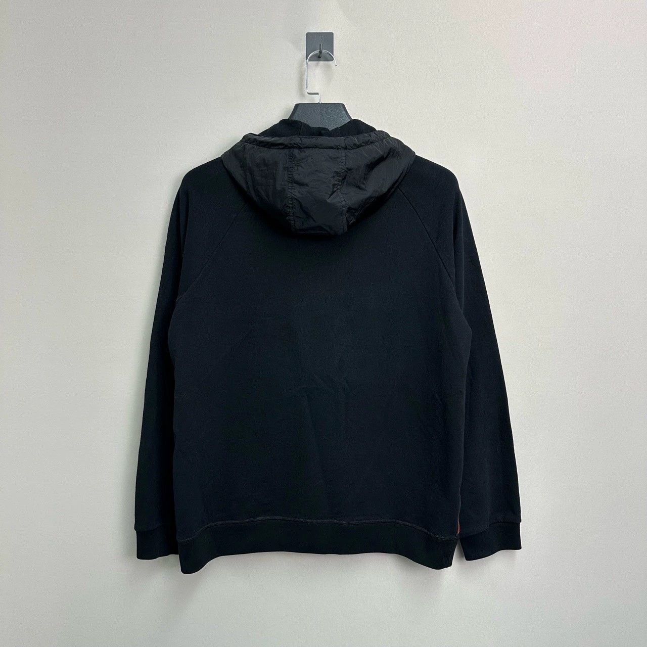 Prada prada classic zip hoodie in excellent condition Size US XL / EU 56 / 4 - 2 Thumbnail