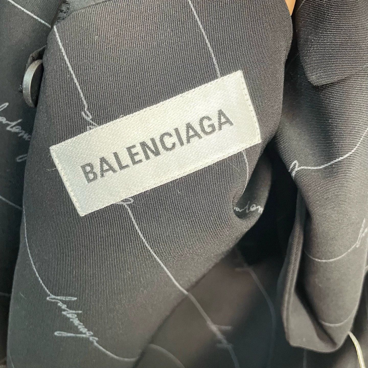 Balenciaga balenciaga signature blazer jacket size 34 Size US S / EU 44-46 / 1 - 3 Thumbnail