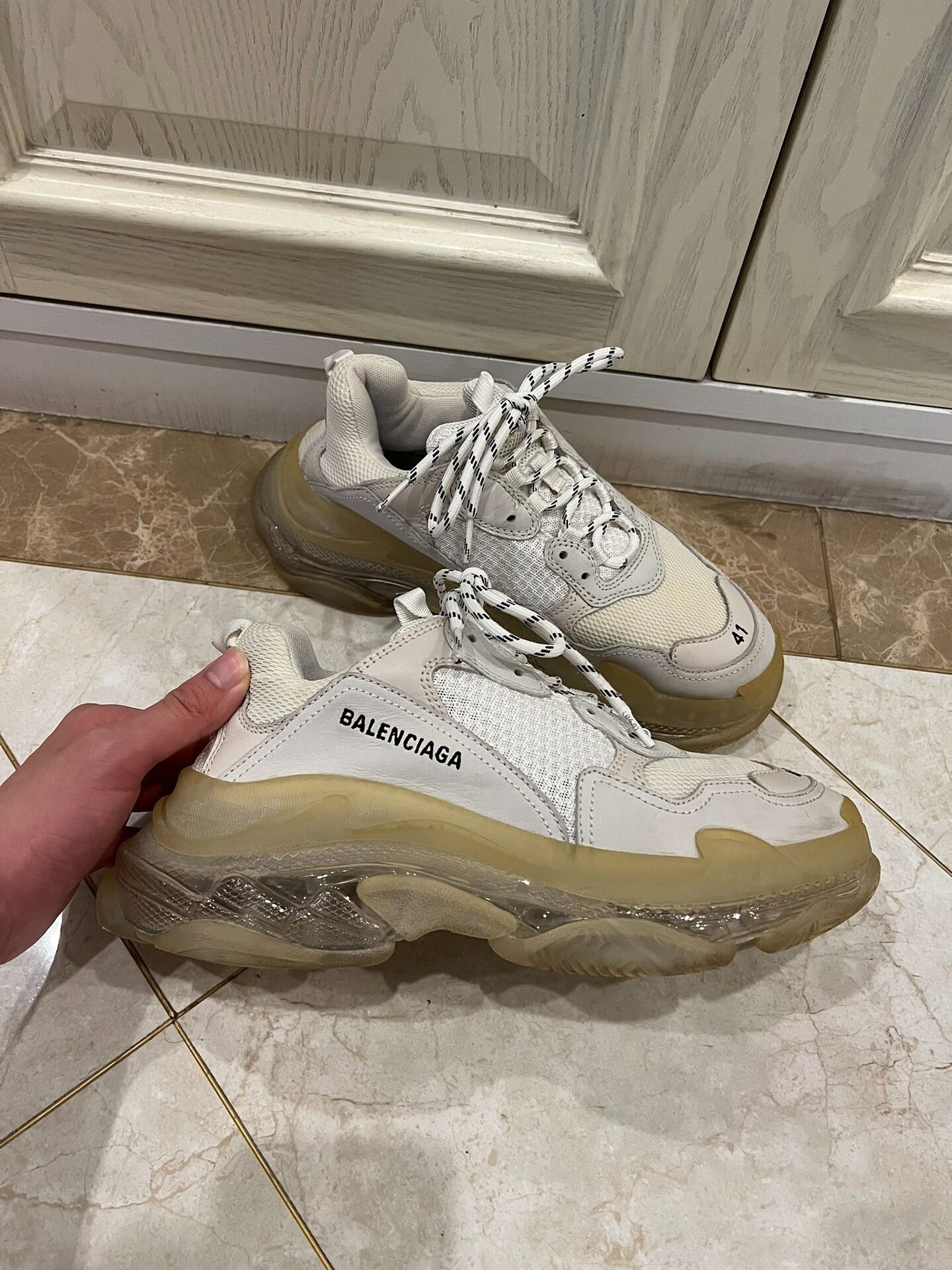 Balenciaga balenciaga triple s dad sneakers size 41 Size US 7.5 / EU 40-41 - 2 Thumbnail