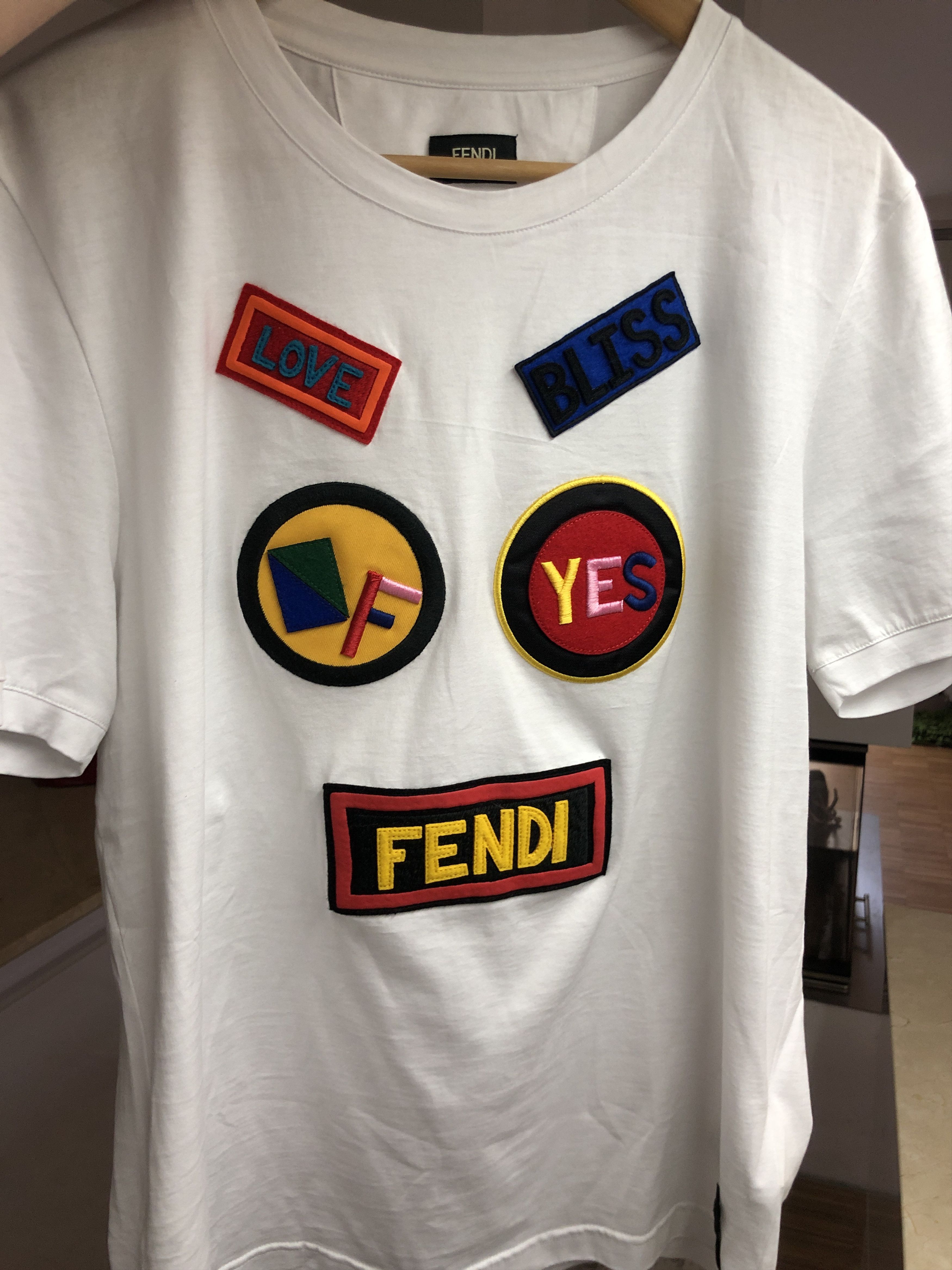 Fendi love t shirt online