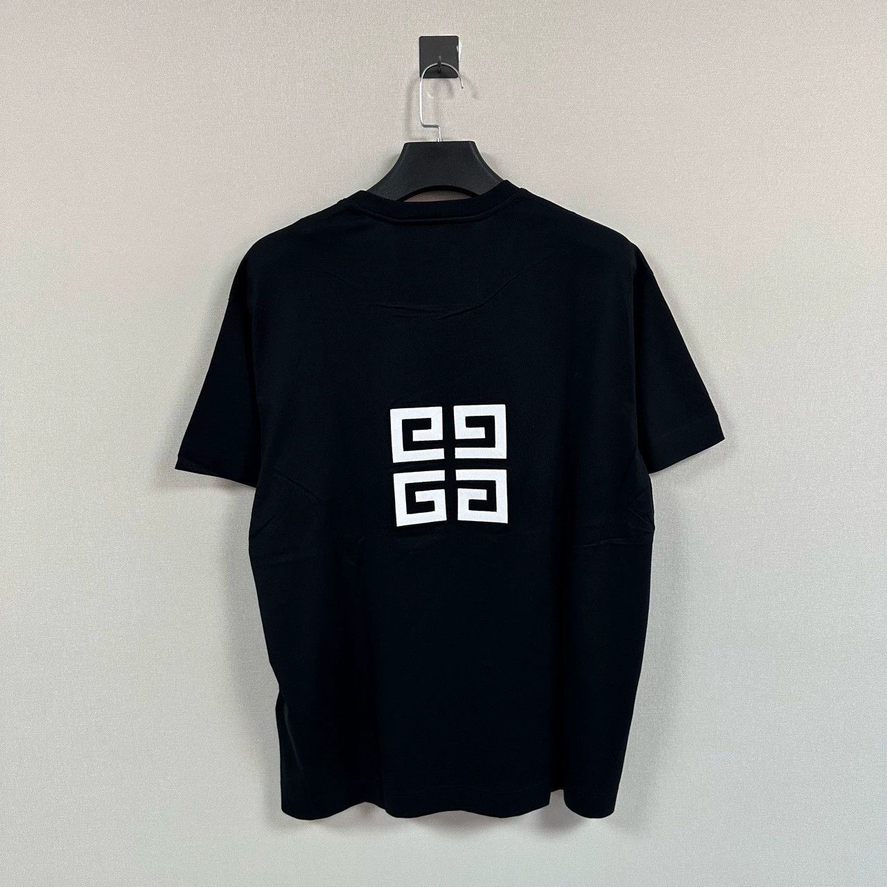 Givenchy givenchy logo embroidered short sleeve t-shirt Size US XL / EU 56 / 4 - 2 Thumbnail