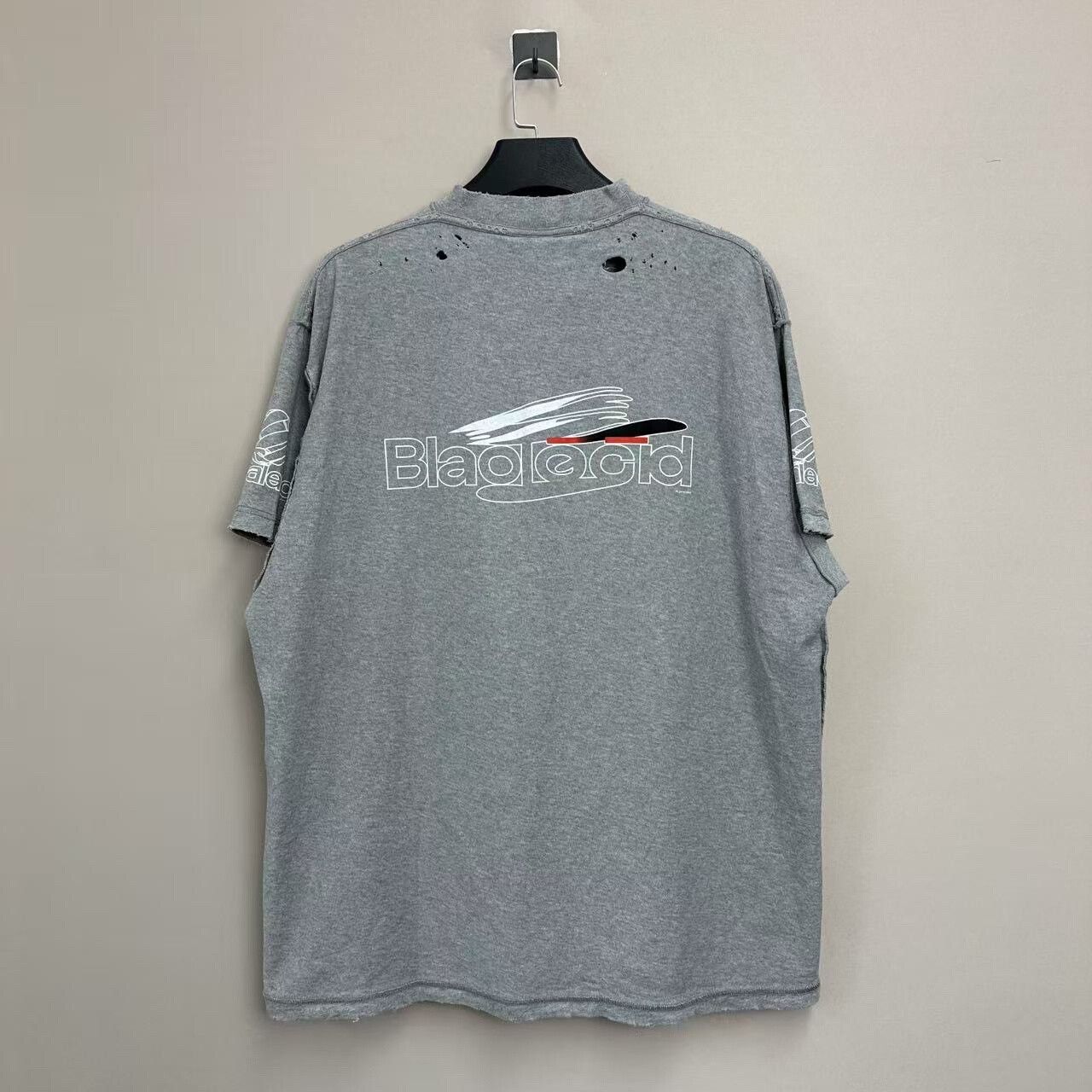 Balenciaga balenciaga destroyed short sleeve t-shirt Size US L / EU 52-54 / 3 - 2 Thumbnail