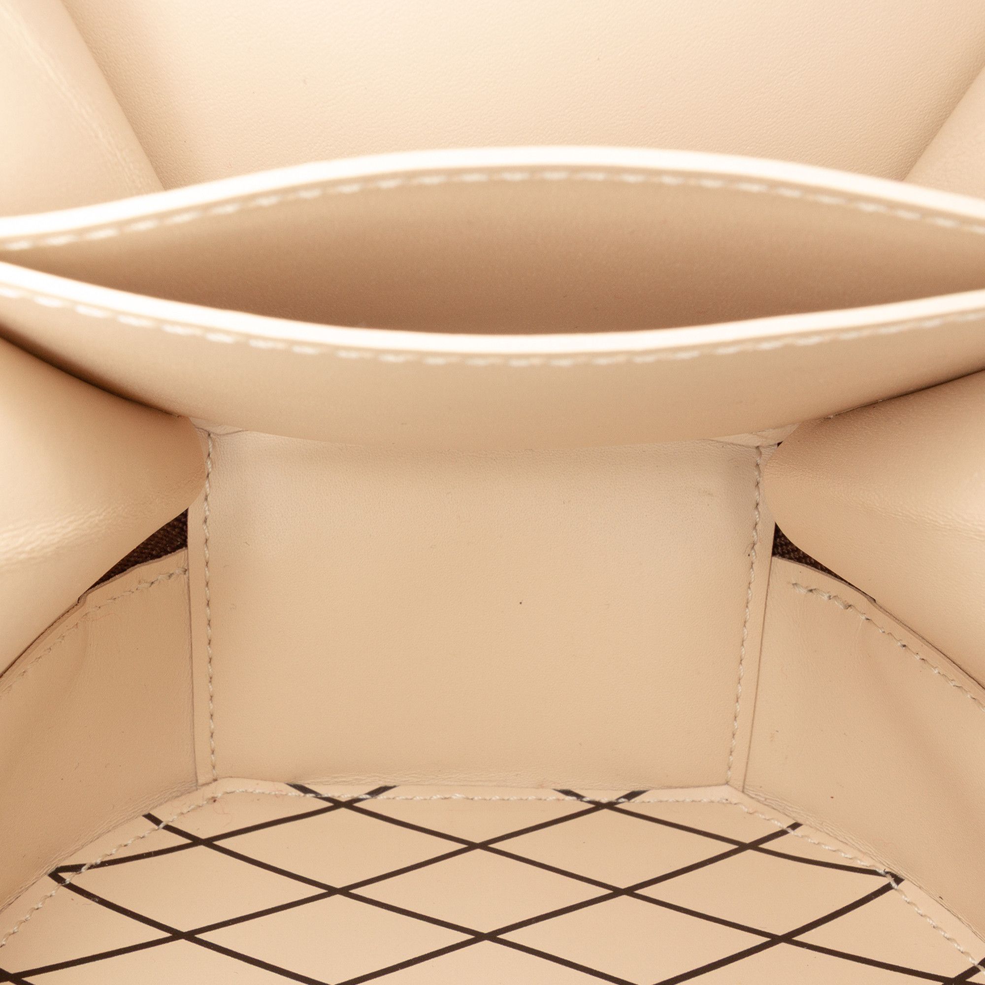Louis Vuitton Louis Vuitton Monogram Mini Boite Chapeau Size ONE SIZE - 4 Thumbnail