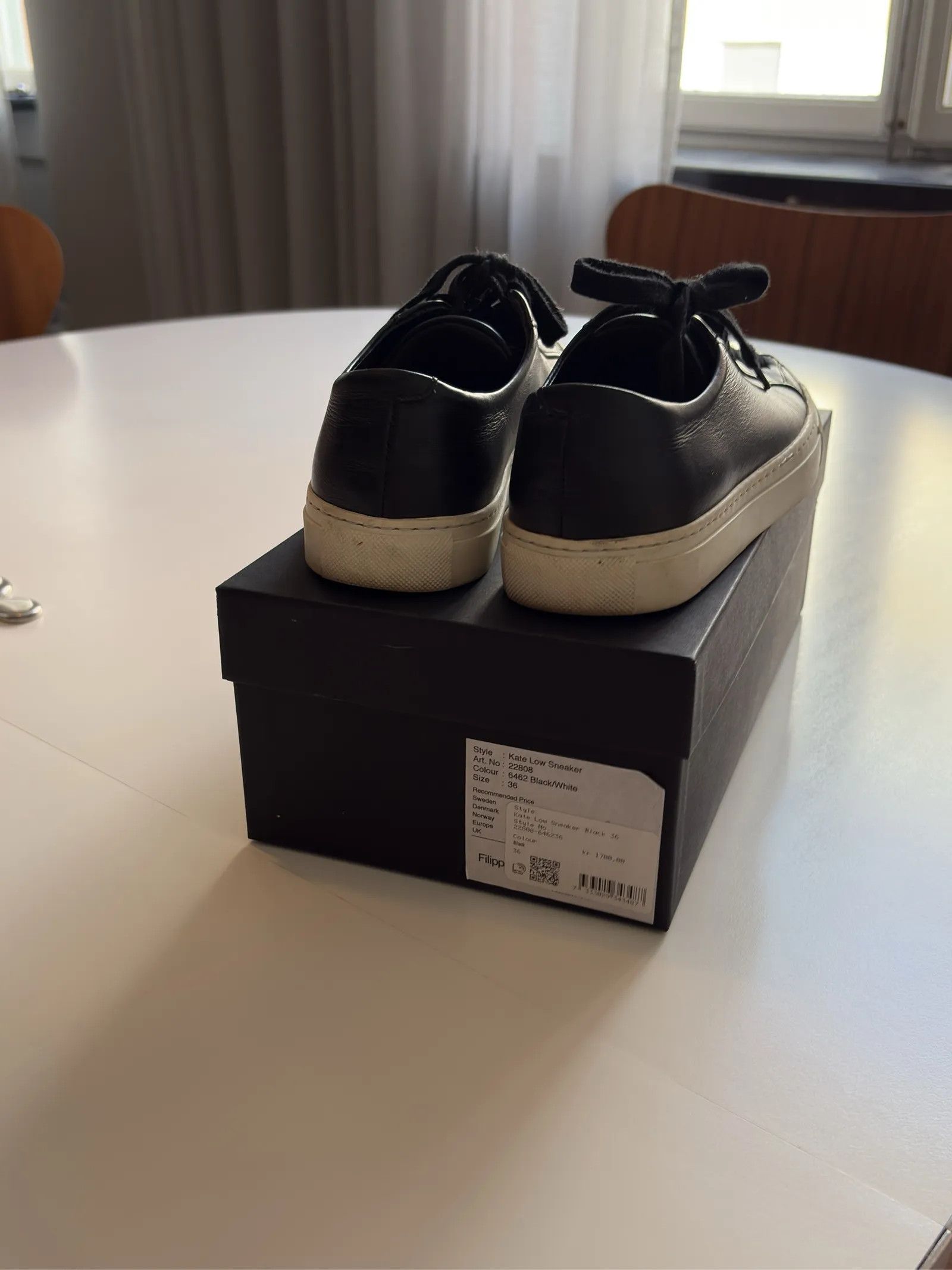 Filippa K Filippa K Kate Low Sneakers Sneakers Size US 6 / IT 36 - 2 Thumbnail