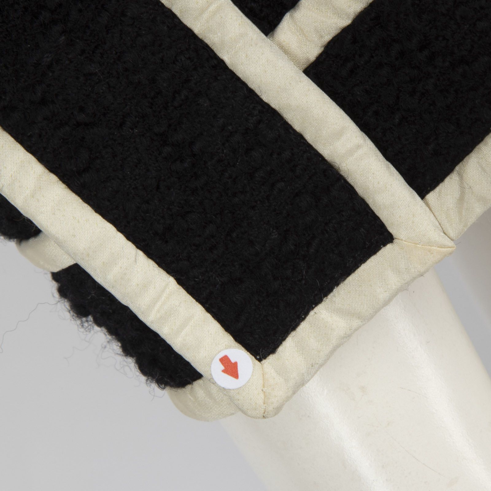 Moschino Black Wool Bow Embellished Detail Jacket Size L / US 10 / IT 46 - 5 Thumbnail
