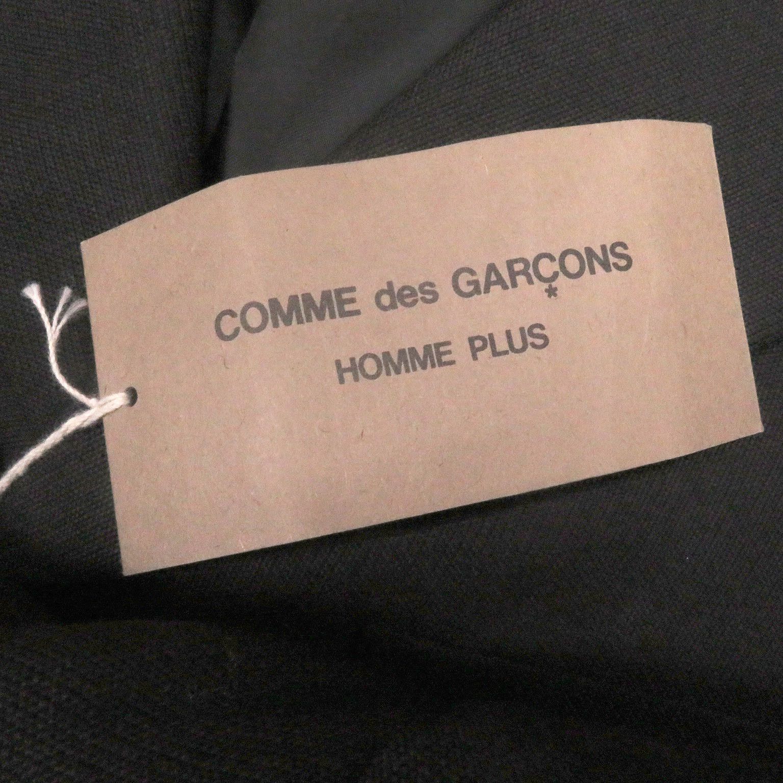 Comme des Garcons 川久保玲 COMME des GARCONS HOMME PLUS Wire Coat Wool Coat Others Outerwear DUTY FREE for USA Size ONE SIZE - 9 Thumbnail
