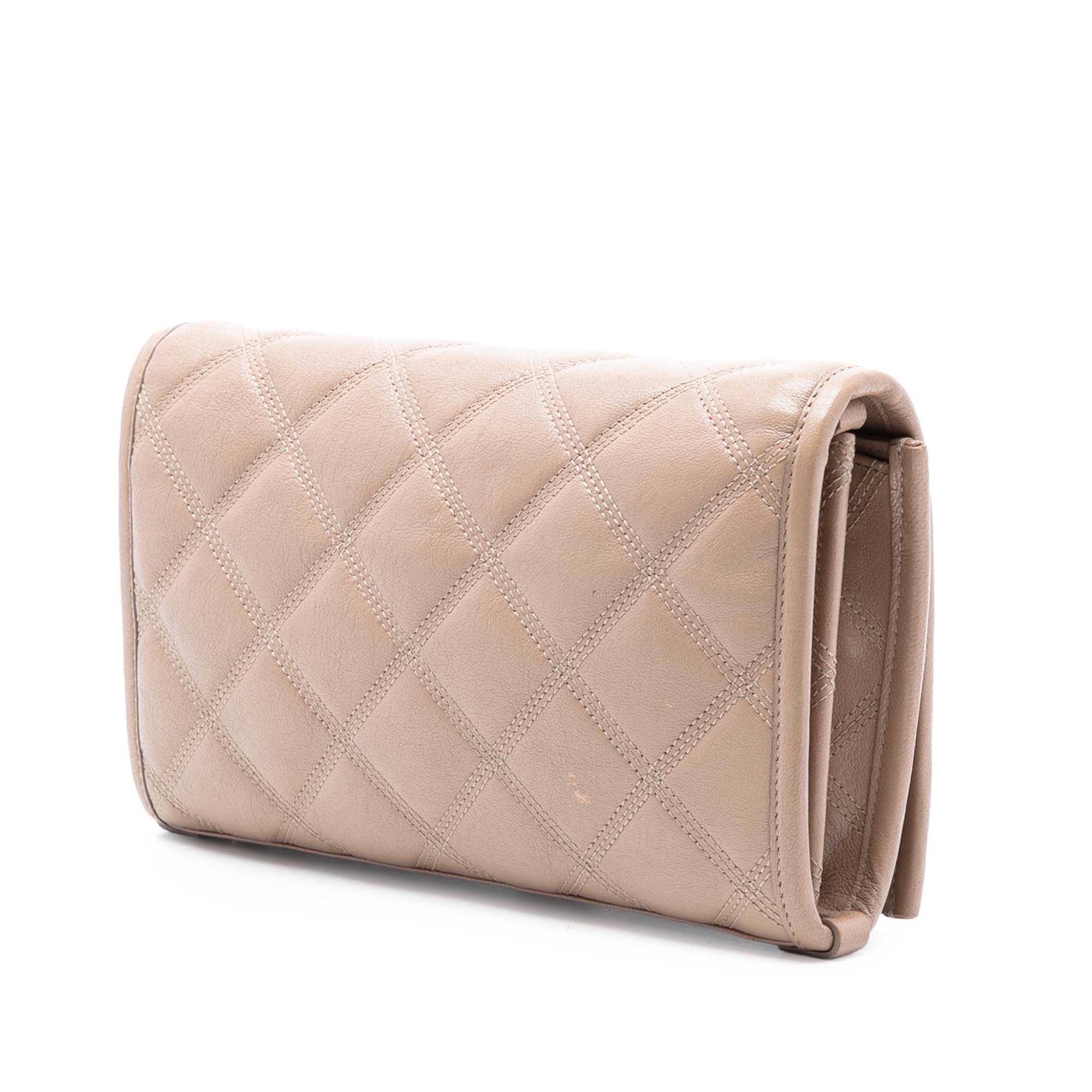 Yves Saint Laurent Yves Saint Laurent Quilted Diamond Lambskin Becky Wallet on Chain Size ONE SIZE - 2 Thumbnail