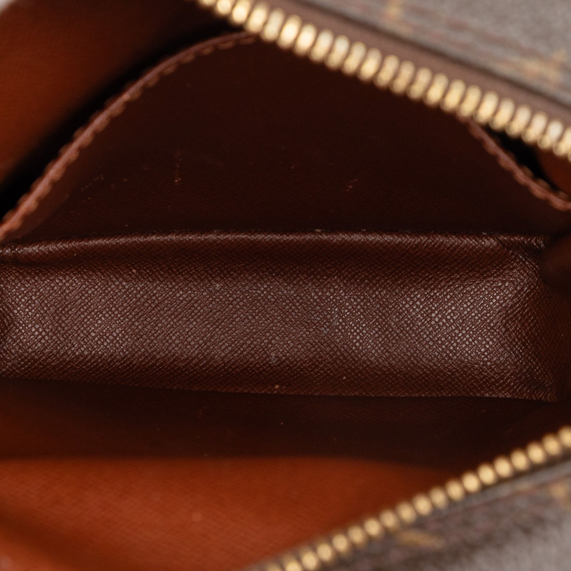 Louis Vuitton Louis Vuitton Monogram Amazone Size ONE SIZE - 4 Thumbnail