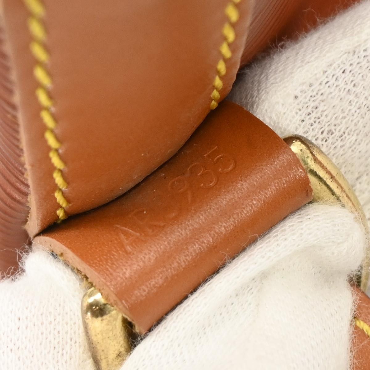 Louis Vuitton Louis Vuitton Noe Handbag Epi Leather Size ONE SIZE - 5 Thumbnail