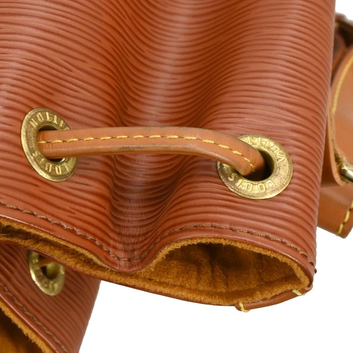 Louis Vuitton Louis Vuitton Noe Handbag Epi Leather Size ONE SIZE - 10 Thumbnail
