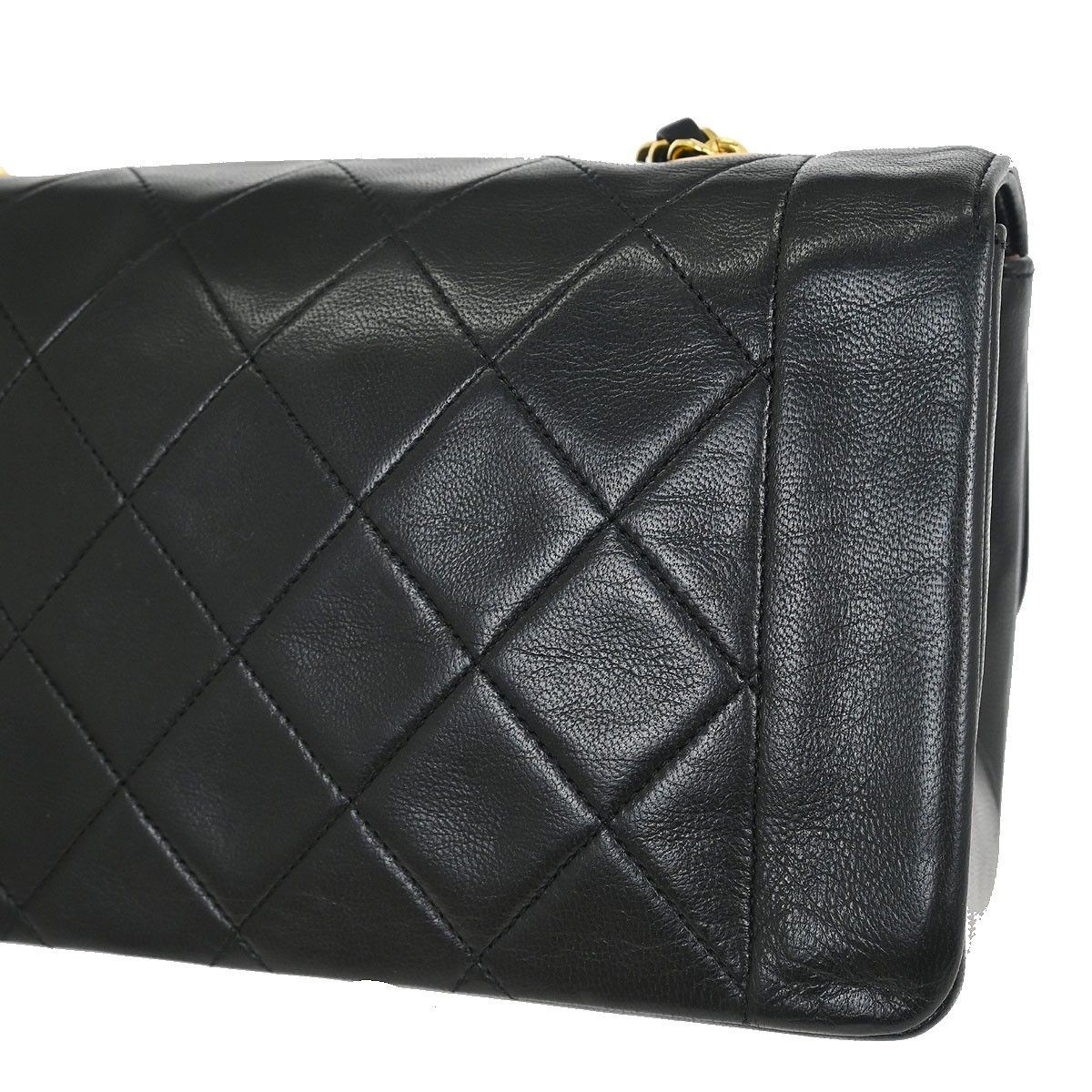 Chanel Chanel Vintage CC Chain Flap Bag Quilted Lambskin Size ONE SIZE - 6 Thumbnail