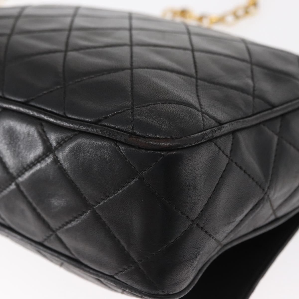 Chanel Chanel CC Chain & Tassel Front Pocket Camera Bag Quilted Lambskin Size ONE SIZE - 12 Thumbnail