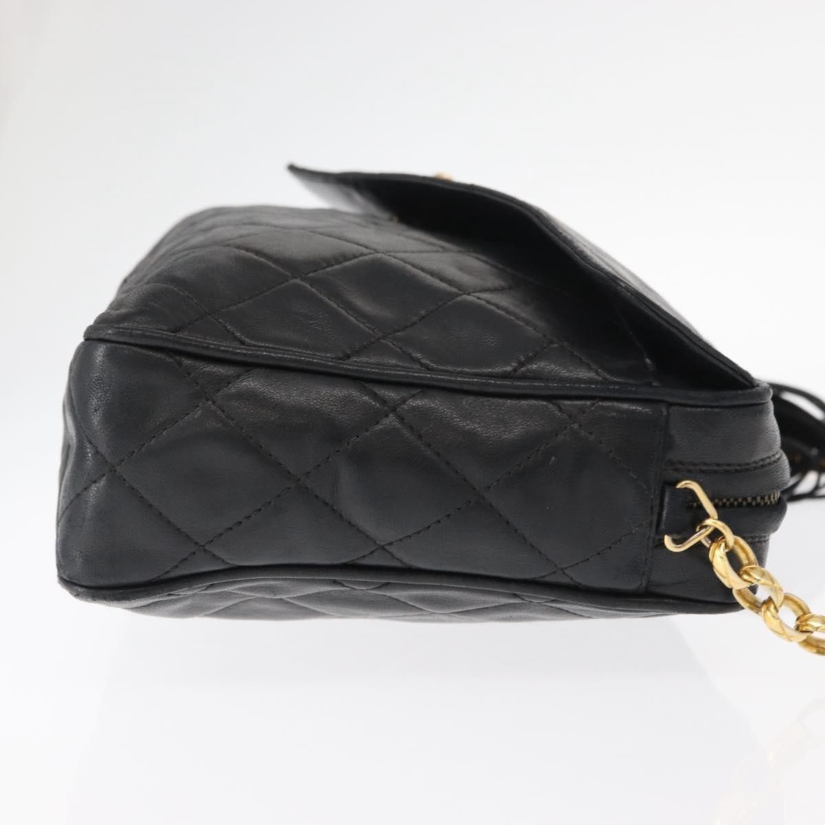 Chanel Chanel CC Chain & Tassel Front Pocket Camera Bag Quilted Lambskin Size ONE SIZE - 3 Thumbnail