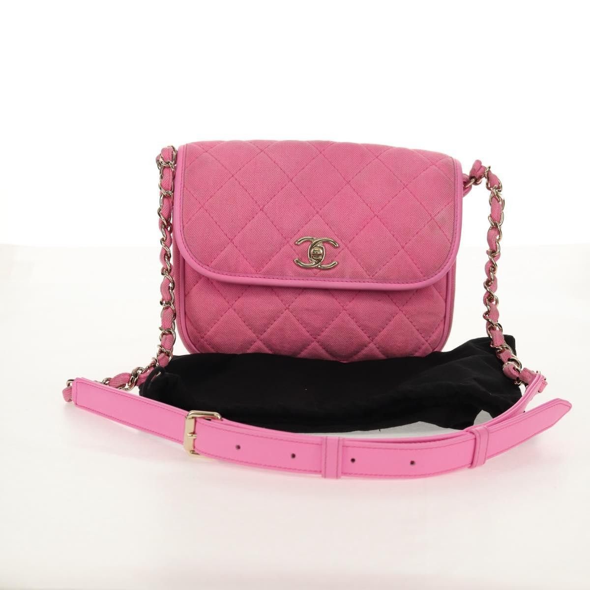 Chanel Chanel Flap Messenger Bag Quilted Denim Size ONE SIZE - 16 Thumbnail