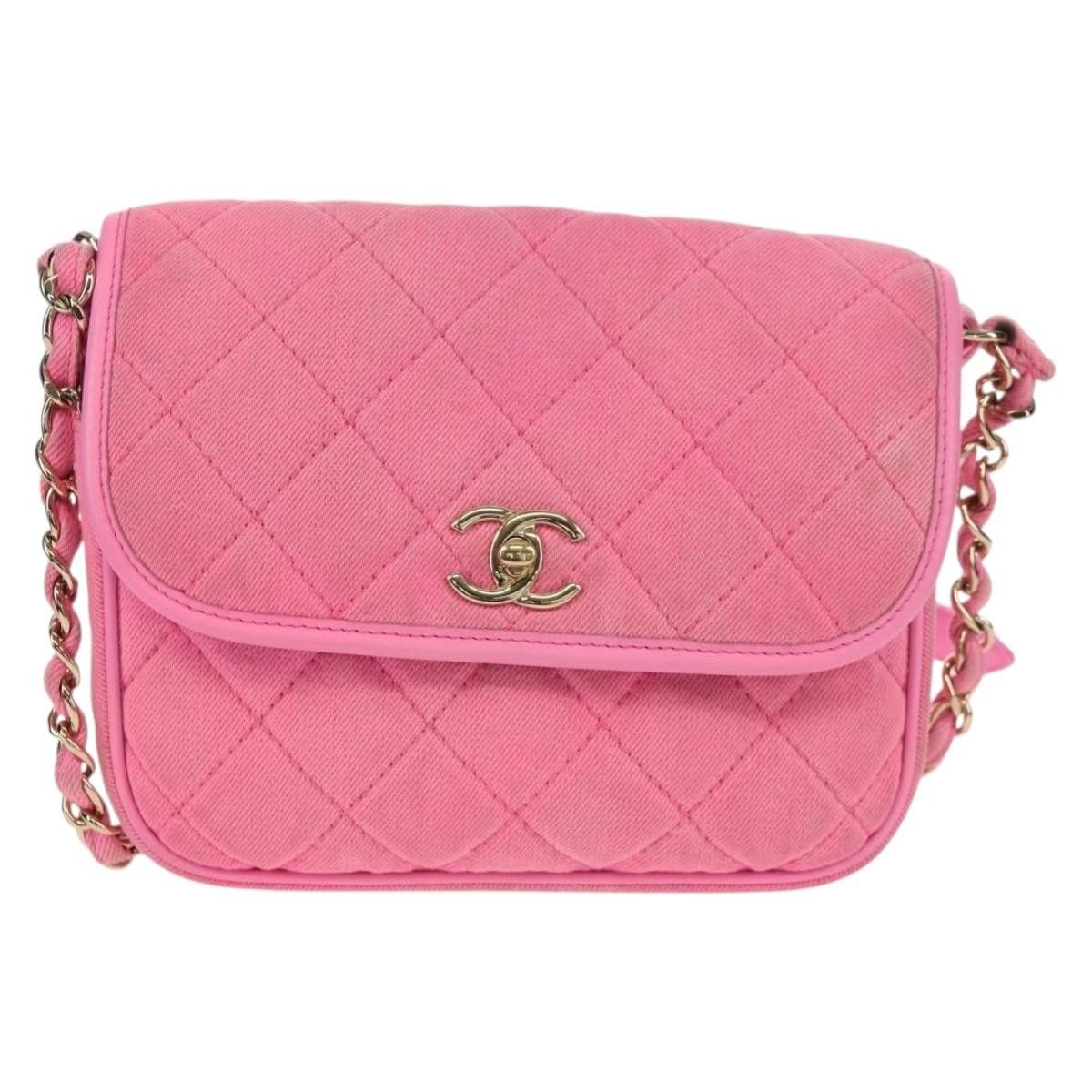 Chanel Chanel Flap Messenger Bag Quilted Denim Size ONE SIZE - 24 Thumbnail