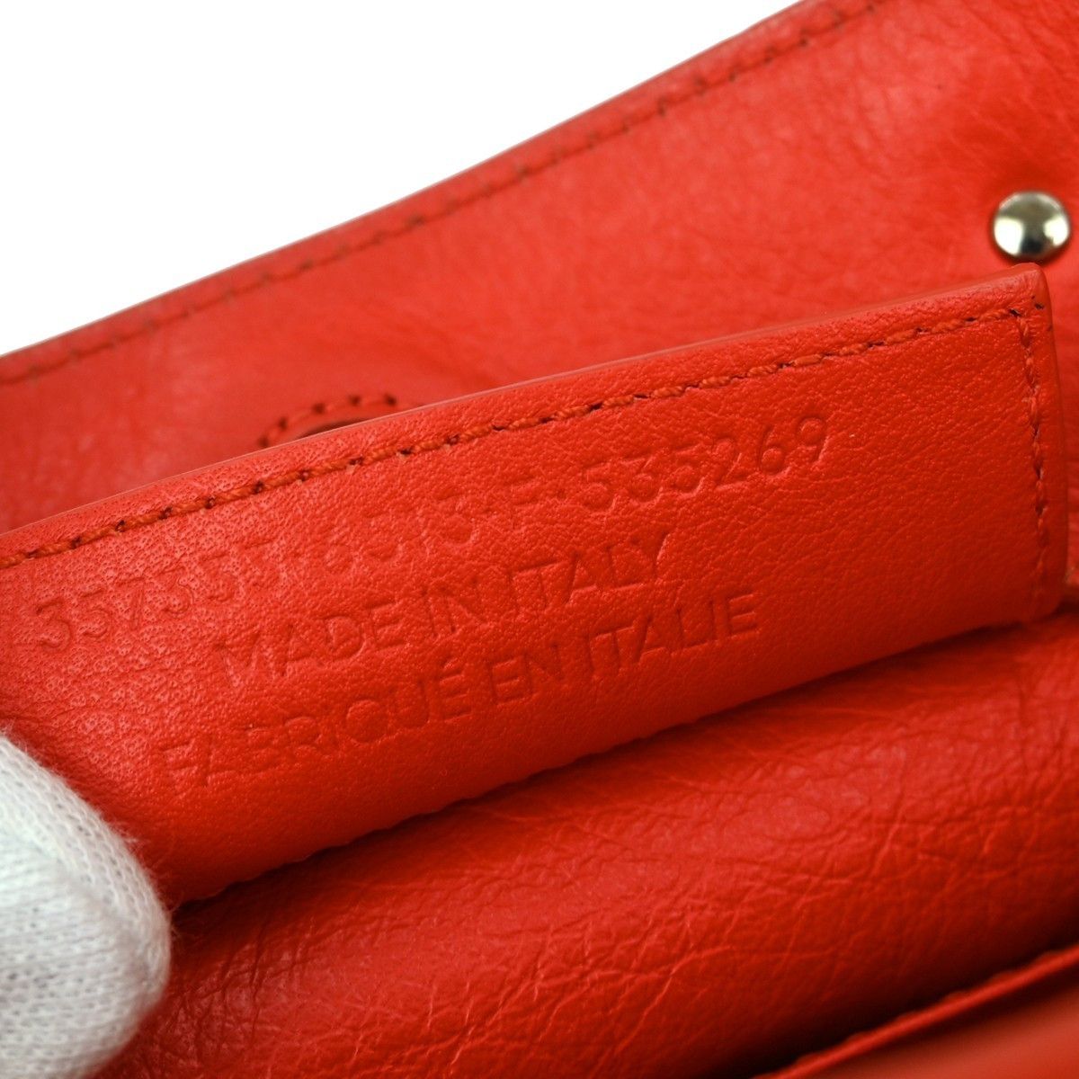 Balenciaga Balenciaga Papier A6 Zip Around Classic Studs Bag Leather Size ONE SIZE - 5 Thumbnail