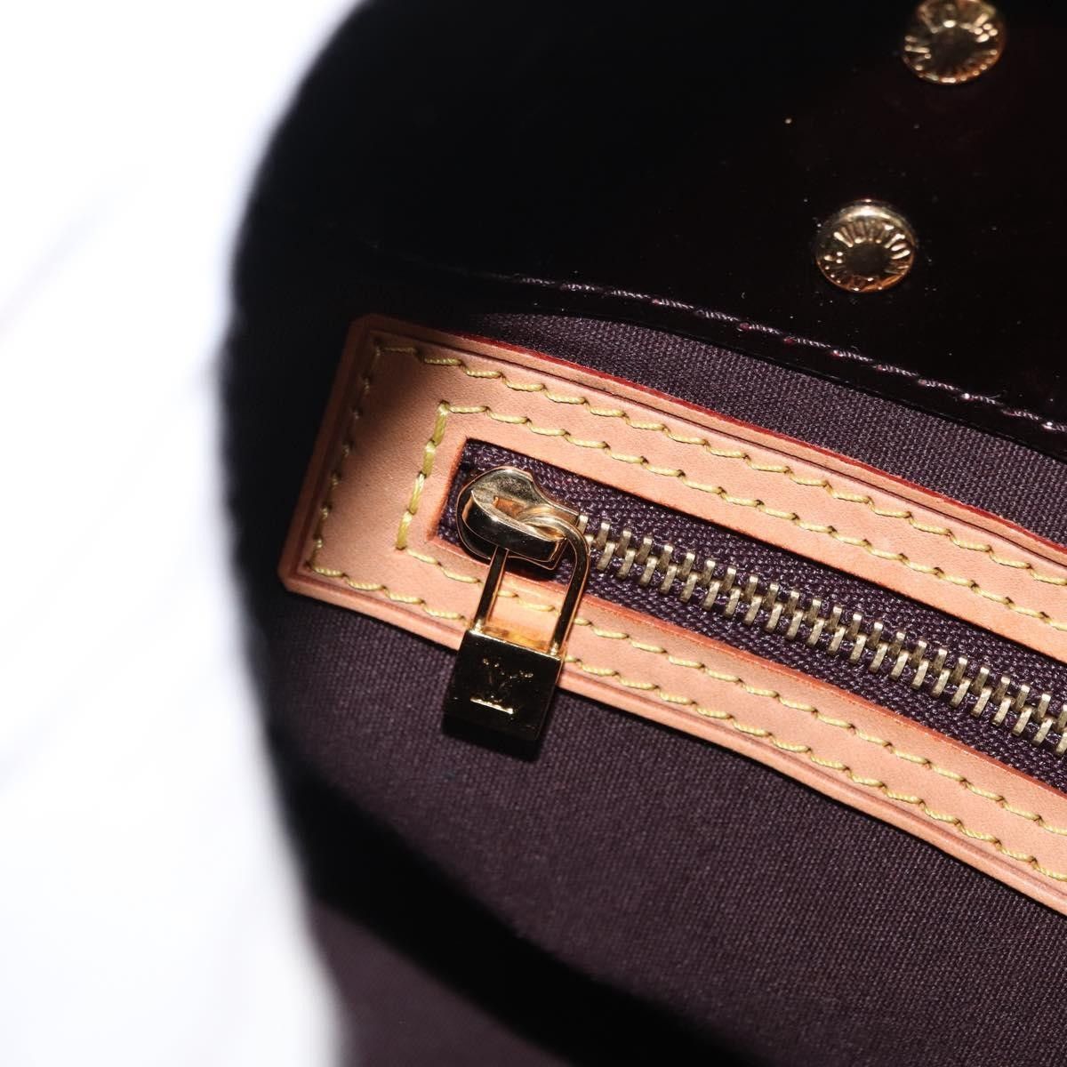 Louis Vuitton Louis Vuitton Reade Handbag Monogram Vernis Size ONE SIZE - 21 Thumbnail