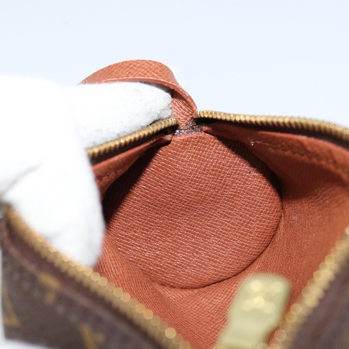 Louis Vuitton Louis Vuitton Papillon Pochette Monogram Canvas Size ONE SIZE - 19 Thumbnail