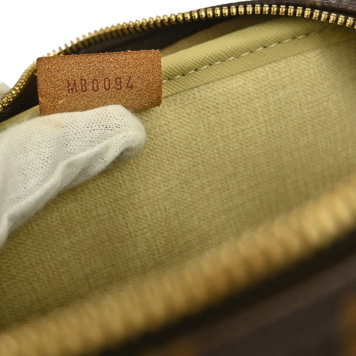 Louis Vuitton Louis Vuitton Deauville Handbag Monogram Canvas Size ONE SIZE - 5 Thumbnail