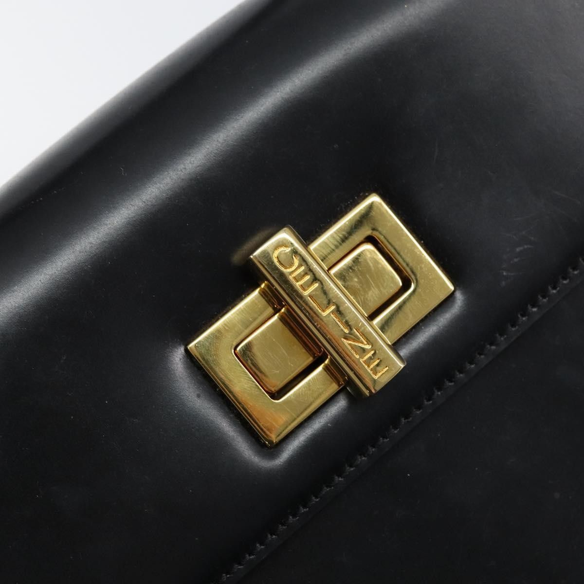 Celine Celine Vintage Convertible Turnlock Top Handle Bag Leather Size ONE SIZE - 20 Thumbnail