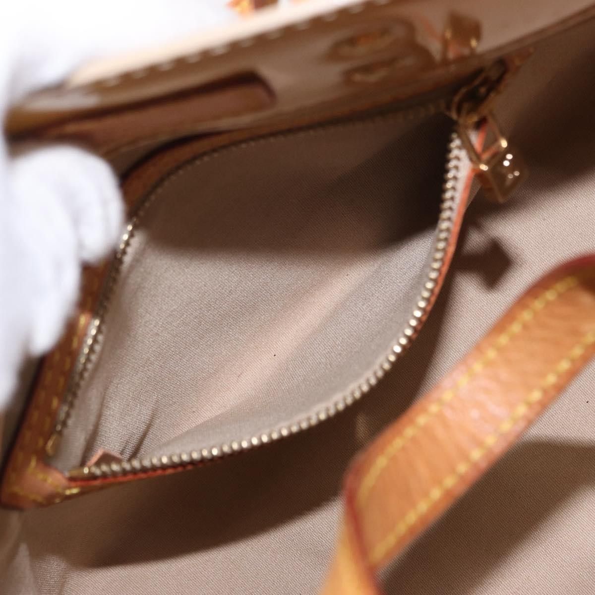 Louis Vuitton Louis Vuitton Reade Handbag Monogram Vernis Size ONE SIZE - 22 Thumbnail