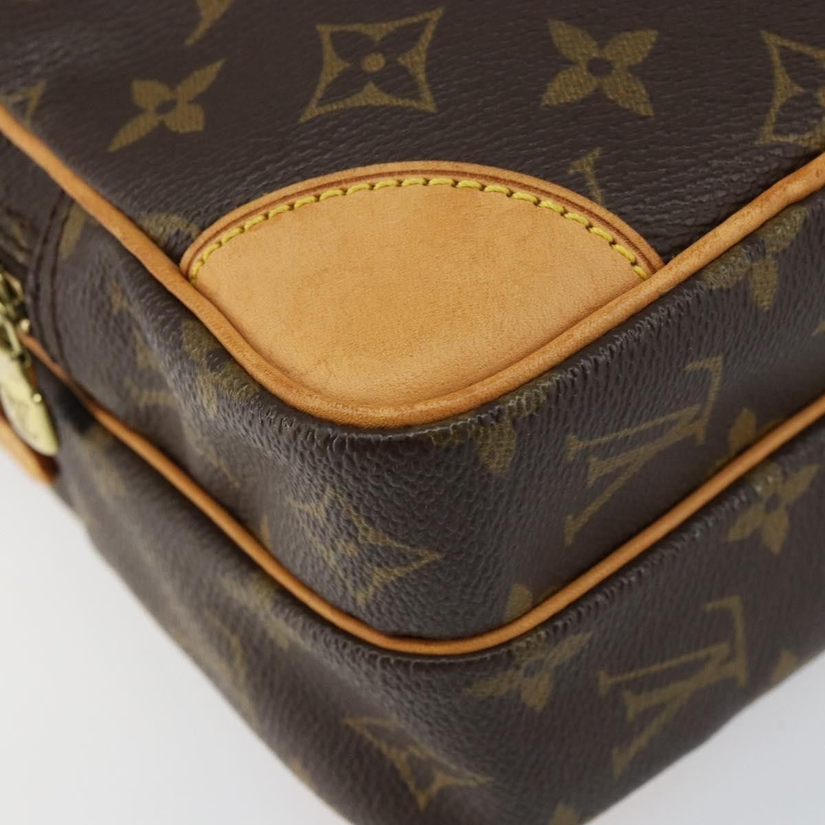 Louis Vuitton Louis Vuitton Amazone Bag Monogram Canvas Size ONE SIZE - 10 Thumbnail
