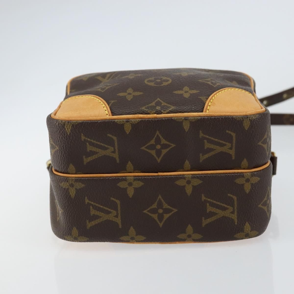 Louis Vuitton Louis Vuitton Amazone Bag Monogram Canvas Size ONE SIZE - 15 Thumbnail
