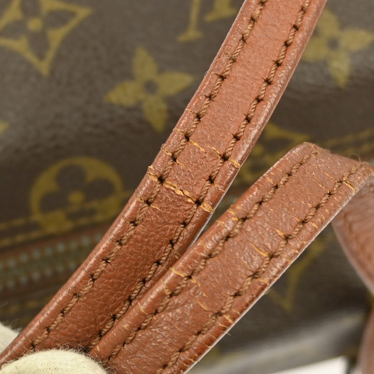 Louis Vuitton Louis Vuitton Papillon Handbag Monogram Canvas Size ONE SIZE - 5 Thumbnail