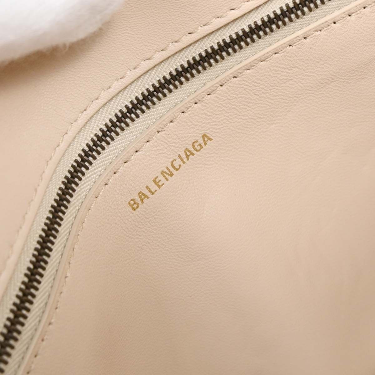 Balenciaga Balenciaga Papier A6 Zip Around Classic Studs Bag Shearling Size ONE SIZE - 5 Thumbnail
