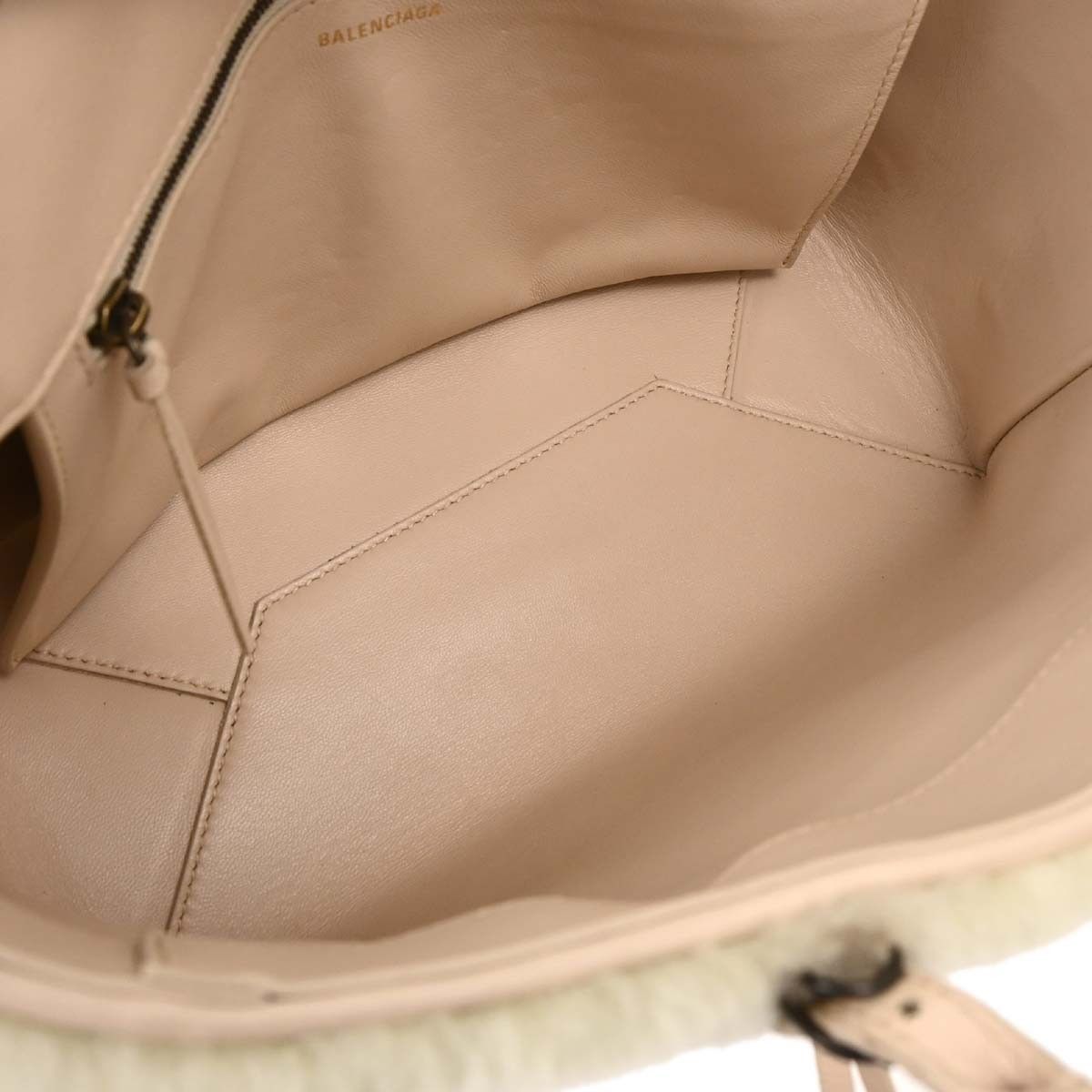Balenciaga Balenciaga Papier A6 Zip Around Classic Studs Bag Shearling Size ONE SIZE - 3 Thumbnail
