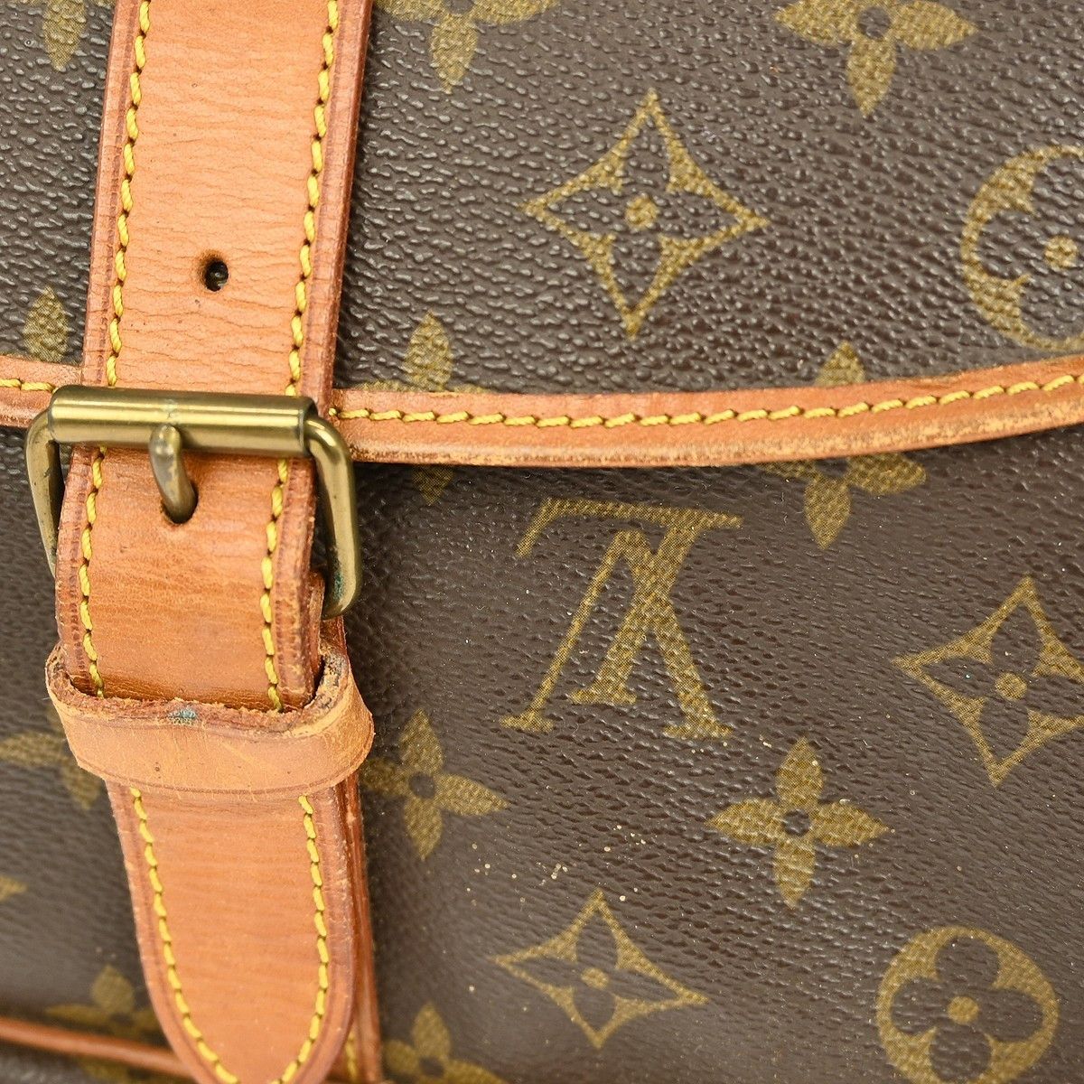 Louis Vuitton Louis Vuitton Saumur Handbag Monogram Canvas Size ONE SIZE - 8 Thumbnail