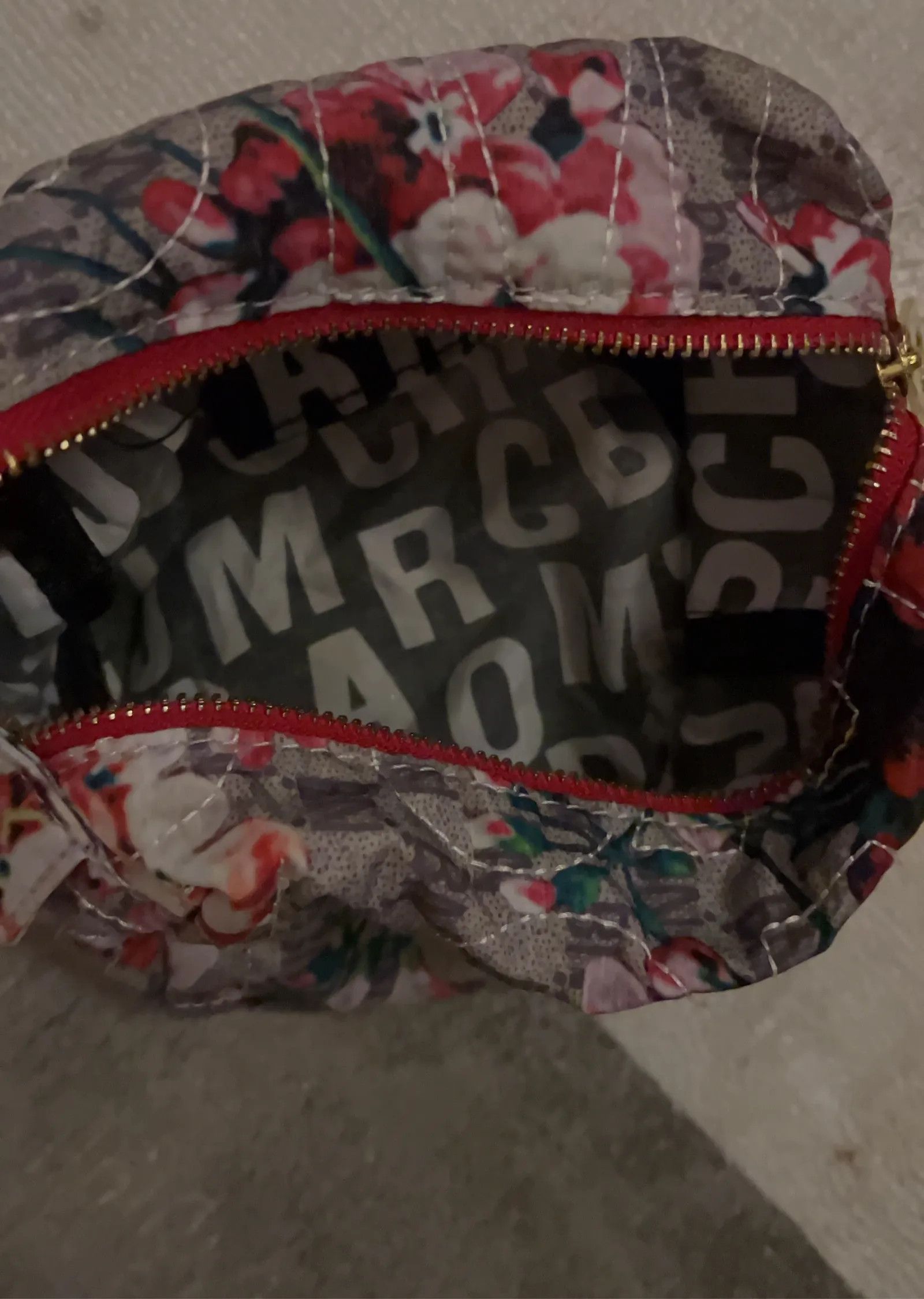 Marc Jacobs Marc Jacobs undefined Toiletry Pouch Size ONE SIZE - 4 Thumbnail