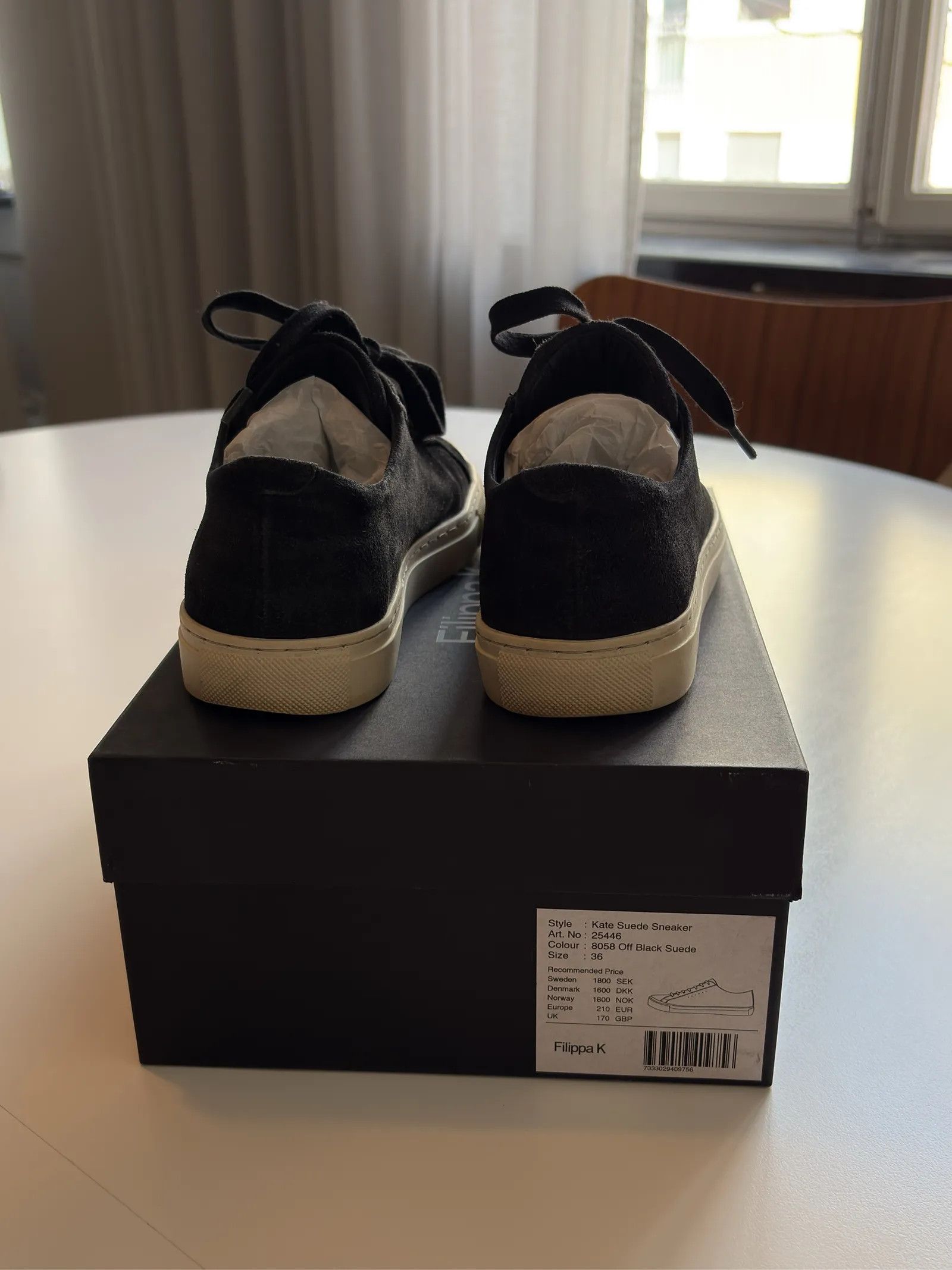 Filippa K Filippa K Kate Suede Sneaker Sneakers Size US 6 / IT 36 - 2 Thumbnail