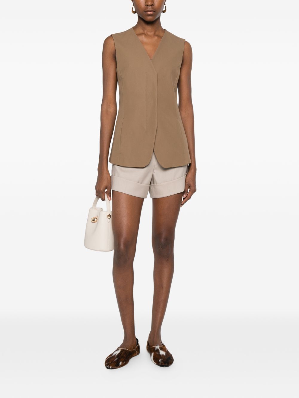 Max Mara WOOL SHORTS Size 28" / US 6 / IT 42 - 3 Thumbnail