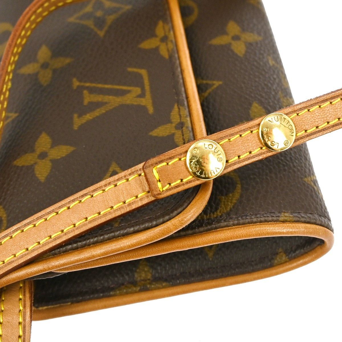 Louis Vuitton Louis Vuitton Twin Handbag Monogram Canvas Size ONE SIZE - 6 Thumbnail