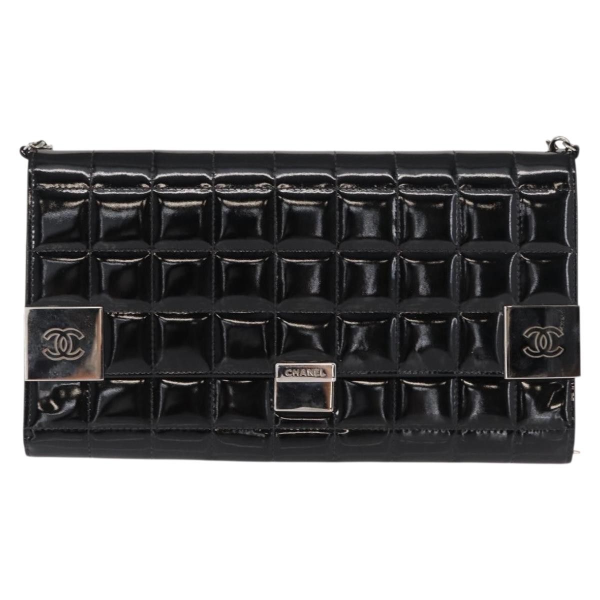 Chanel Chanel Chocolate Bar Chain Clutch Quilted Patent Size ONE SIZE - 22 Thumbnail