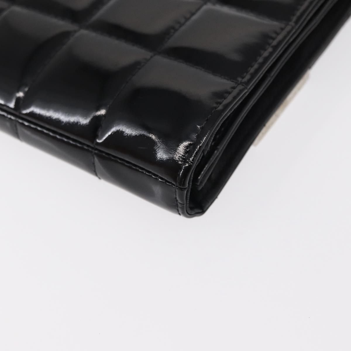 Chanel Chanel Chocolate Bar Chain Clutch Quilted Patent Size ONE SIZE - 11 Thumbnail
