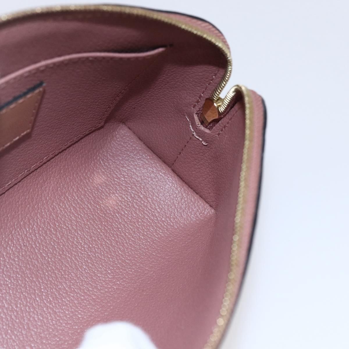 Louis Vuitton Louis Vuitton Cosmetic Pouch Monogram Vernis Size ONE SIZE - 15 Thumbnail